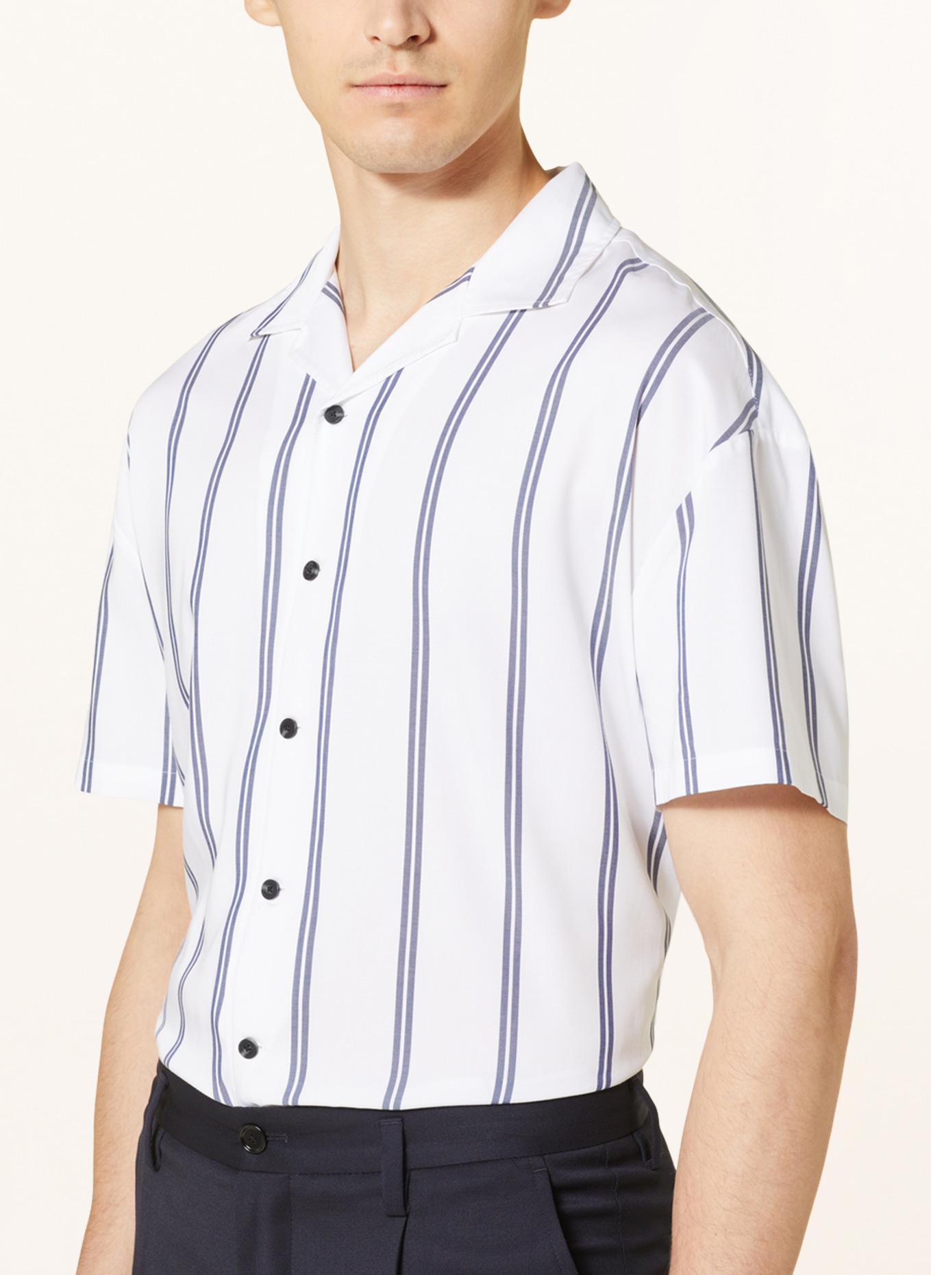 OLYMP Koszula z klapami No. Six oversize: BIAŁY / NIEBIESKI