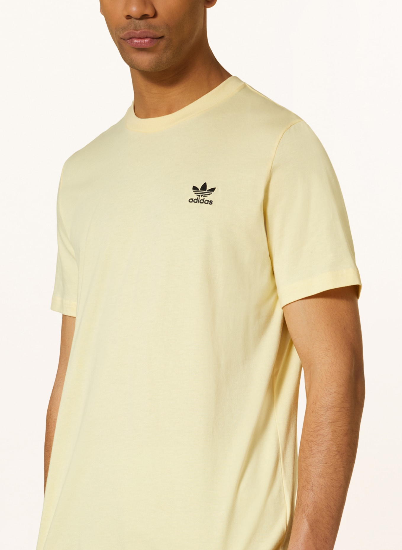 Originals T-Shirt ESSENTIAL in gelb | Breuninger