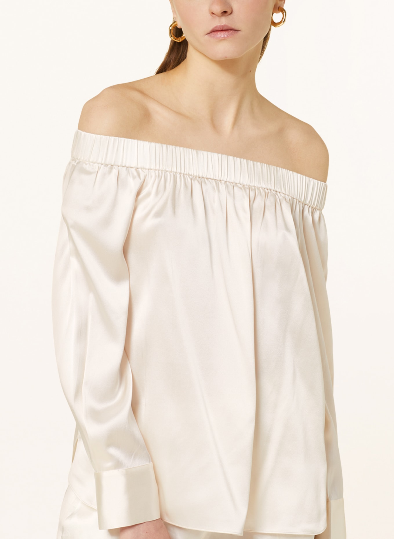 MRS & HUGS Off-the-shoulder blouse made of silk, Color: CREAM (Image 4)