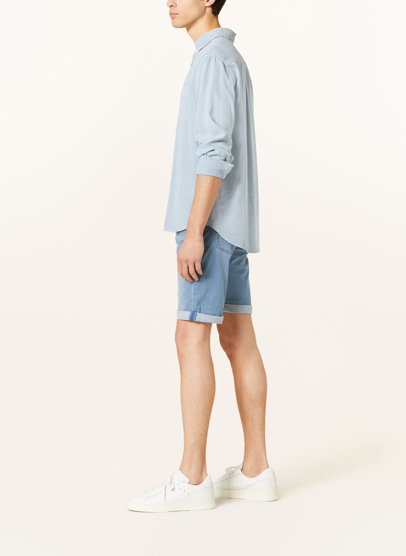 pierre cardin Denim shorts LYON modern fit, Color: 6848 light blue fashion vintage (Image 4)