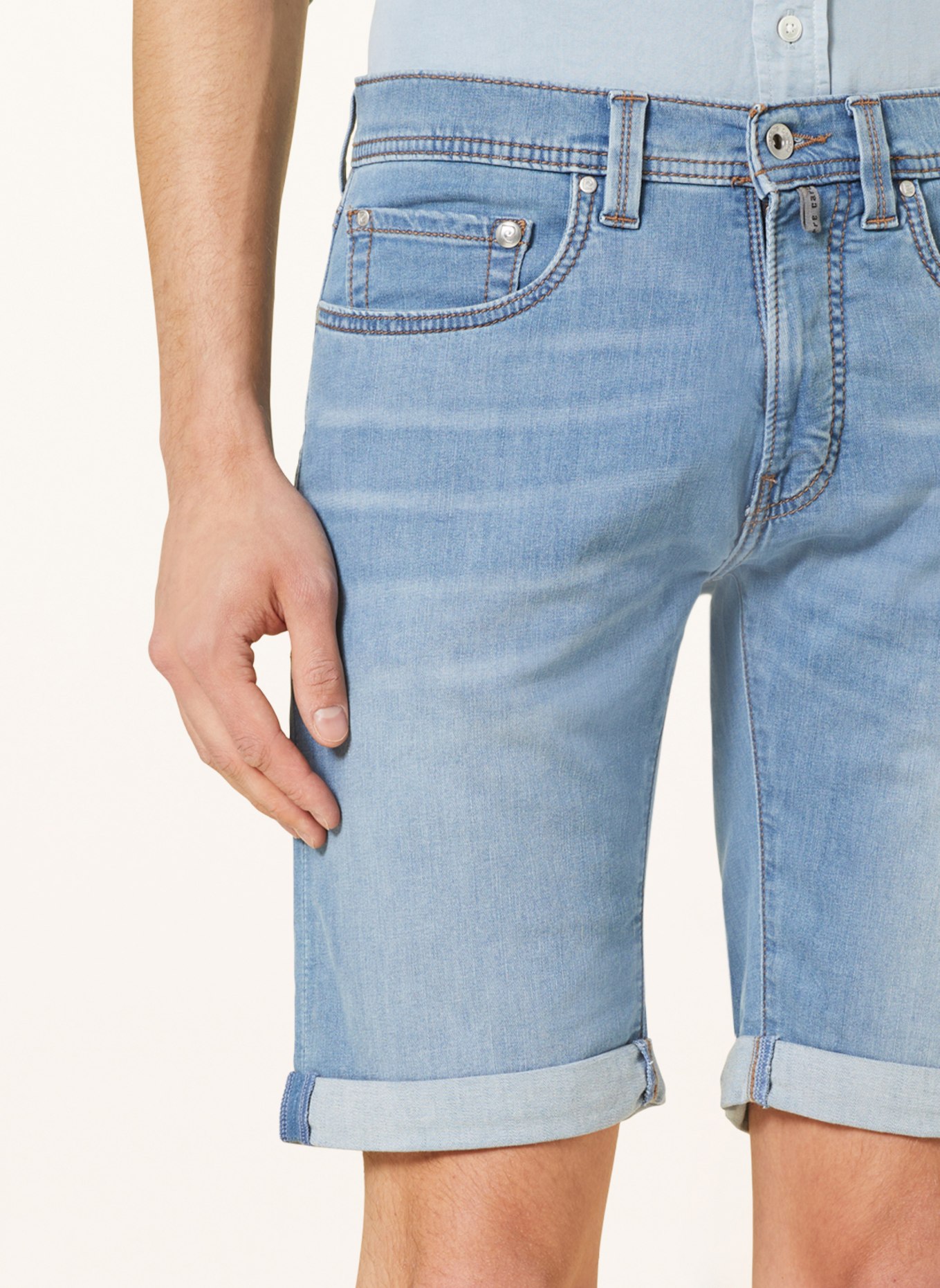 pierre cardin Denim shorts LYON modern fit, Color: 6848 light blue fashion vintage (Image 5)