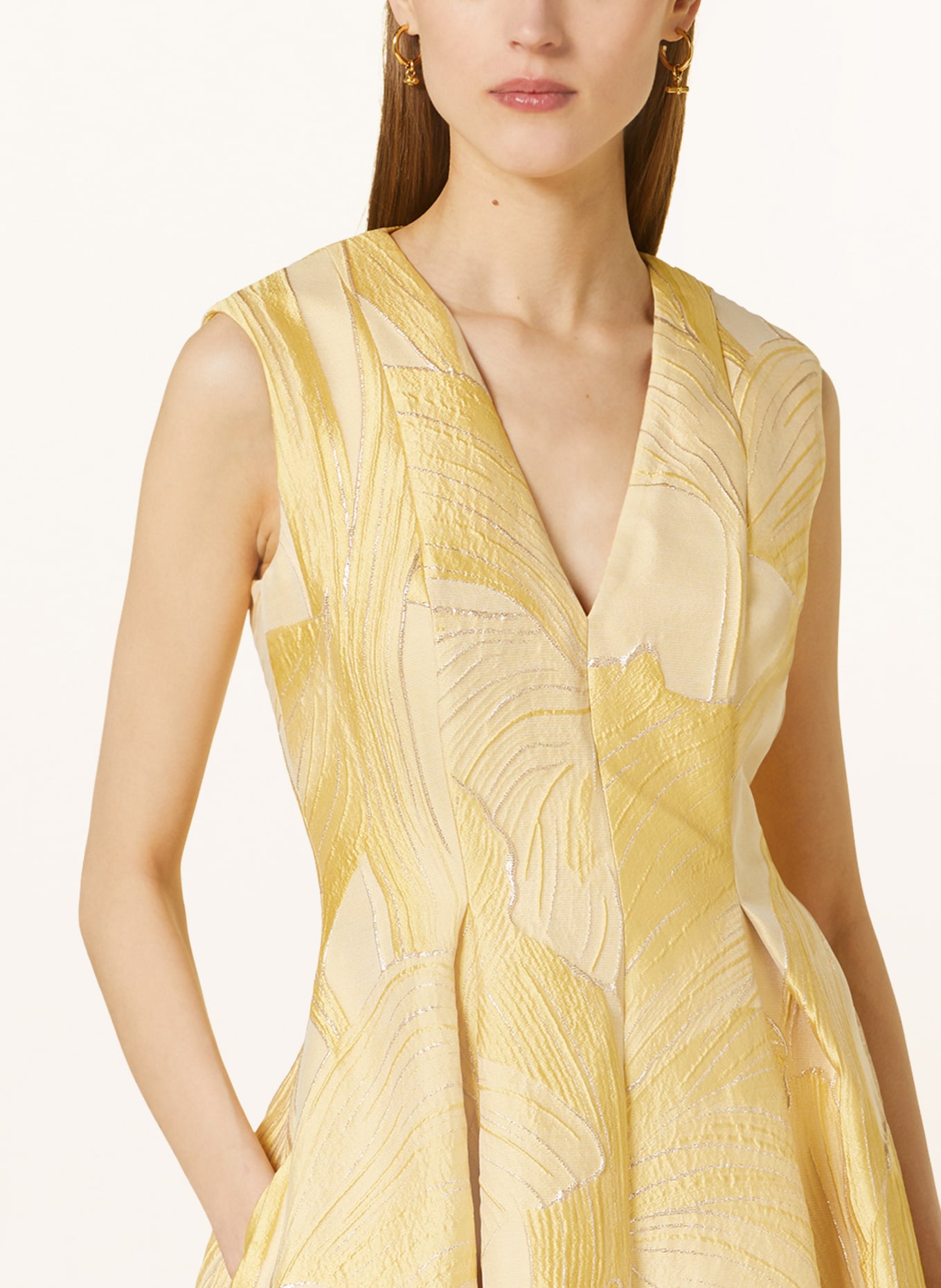 TALBOT RUNHOF Cocktail dress with glitter thread, Color: YELLOW/ SILVER (Image 4)