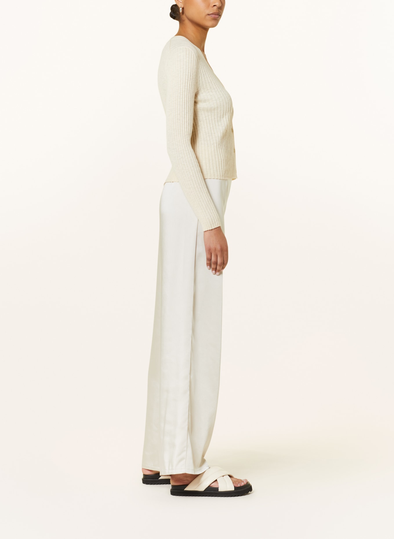 ONLY Wide leg trousers in satin, Color: CREAM (Image 4)