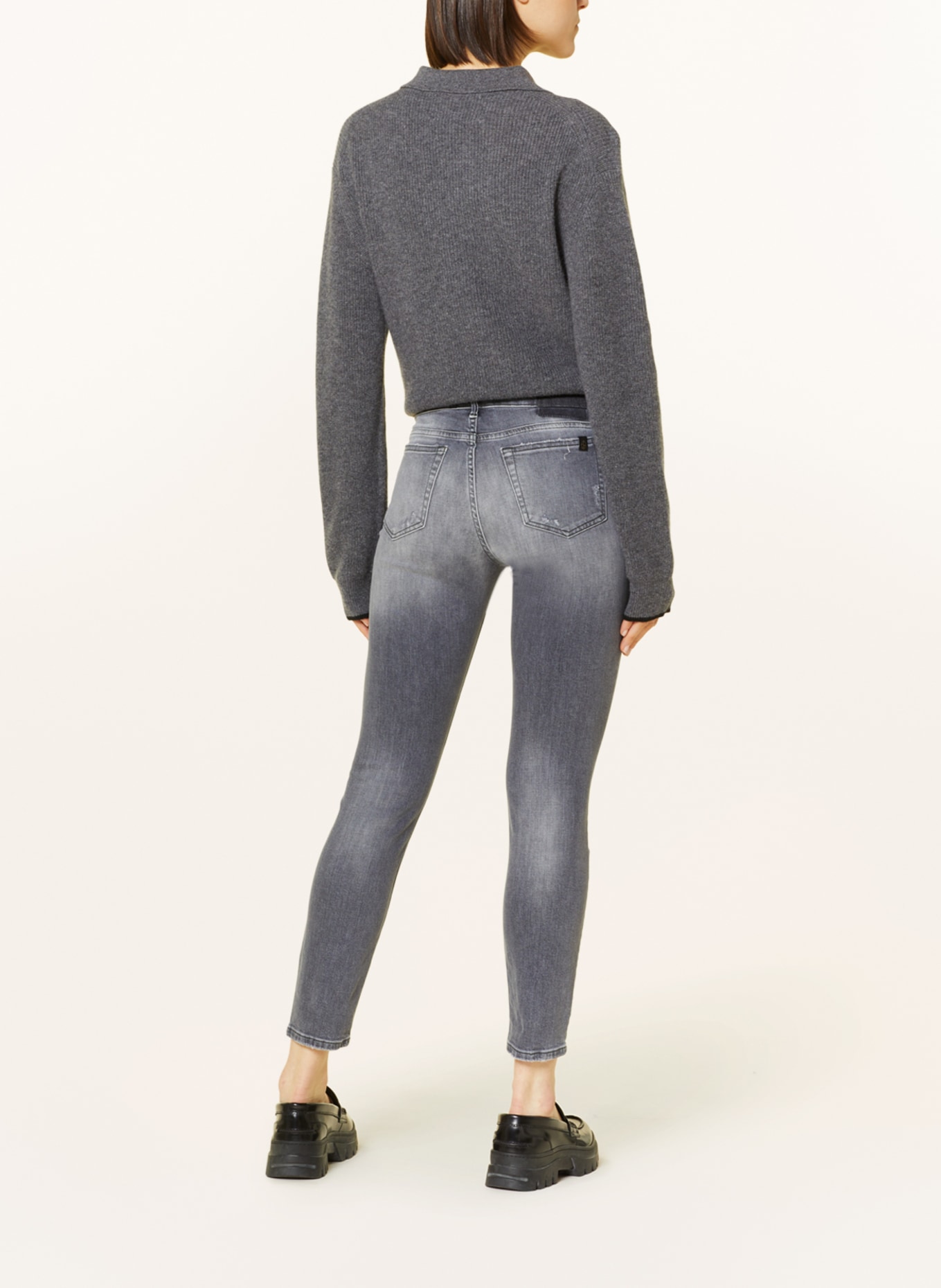 Carolina super high rise skinny jeans store