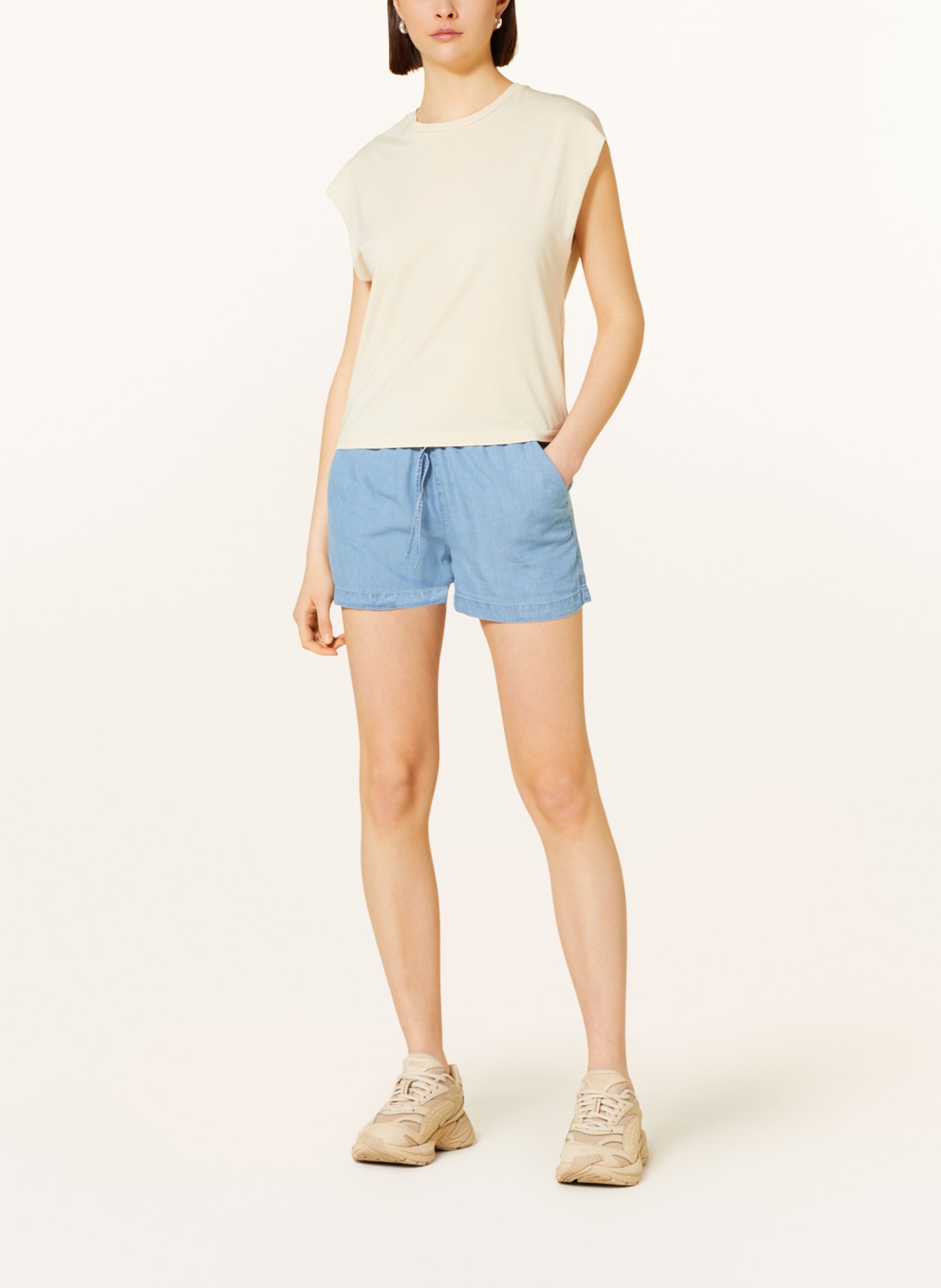 ONLY Shorts in Jeansoptik, Farbe: HELLBLAU (Bild 2)