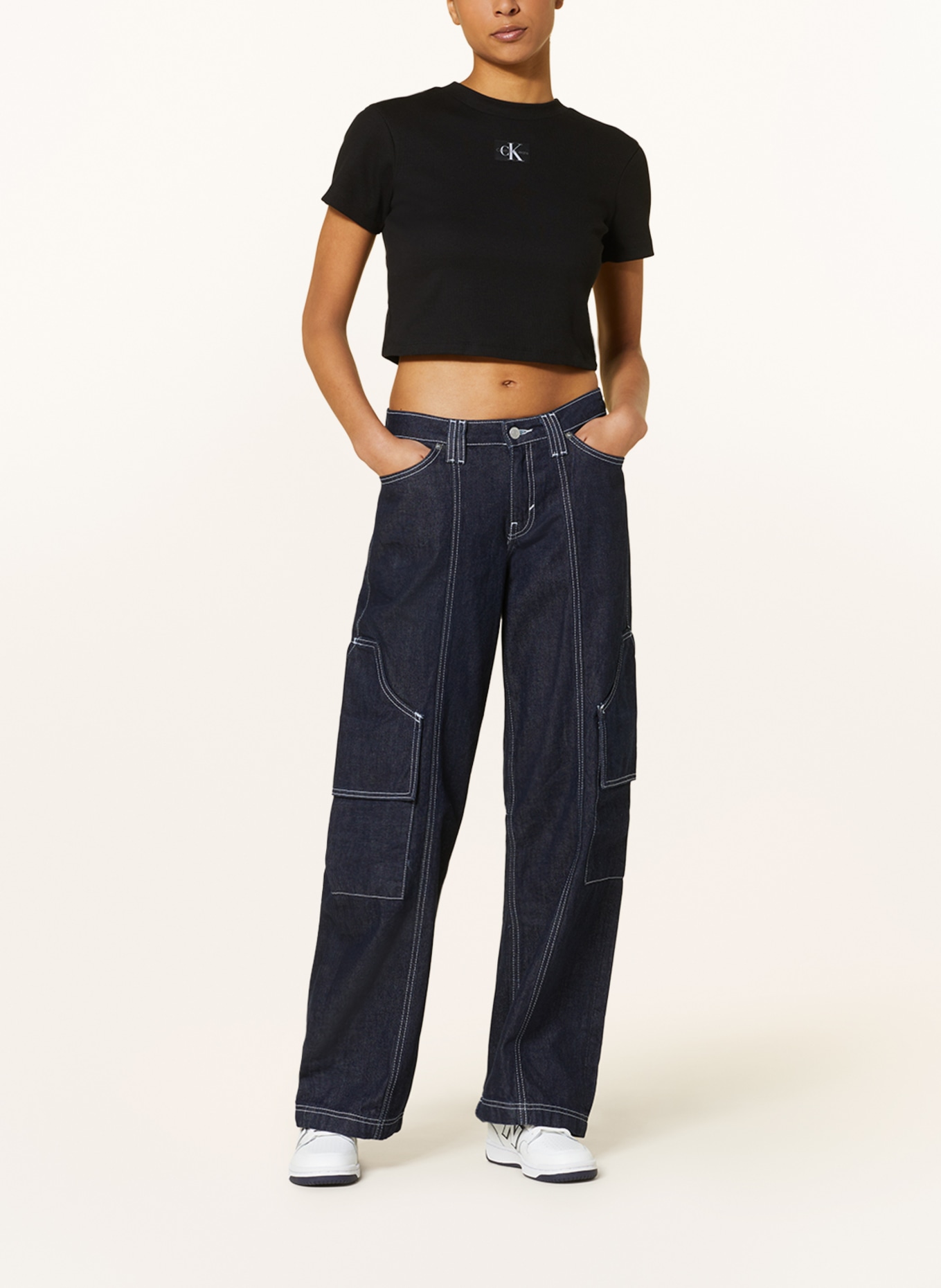 Calvin Klein Jeans Cropped-Shirt, Farbe: SCHWARZ (Bild 2)