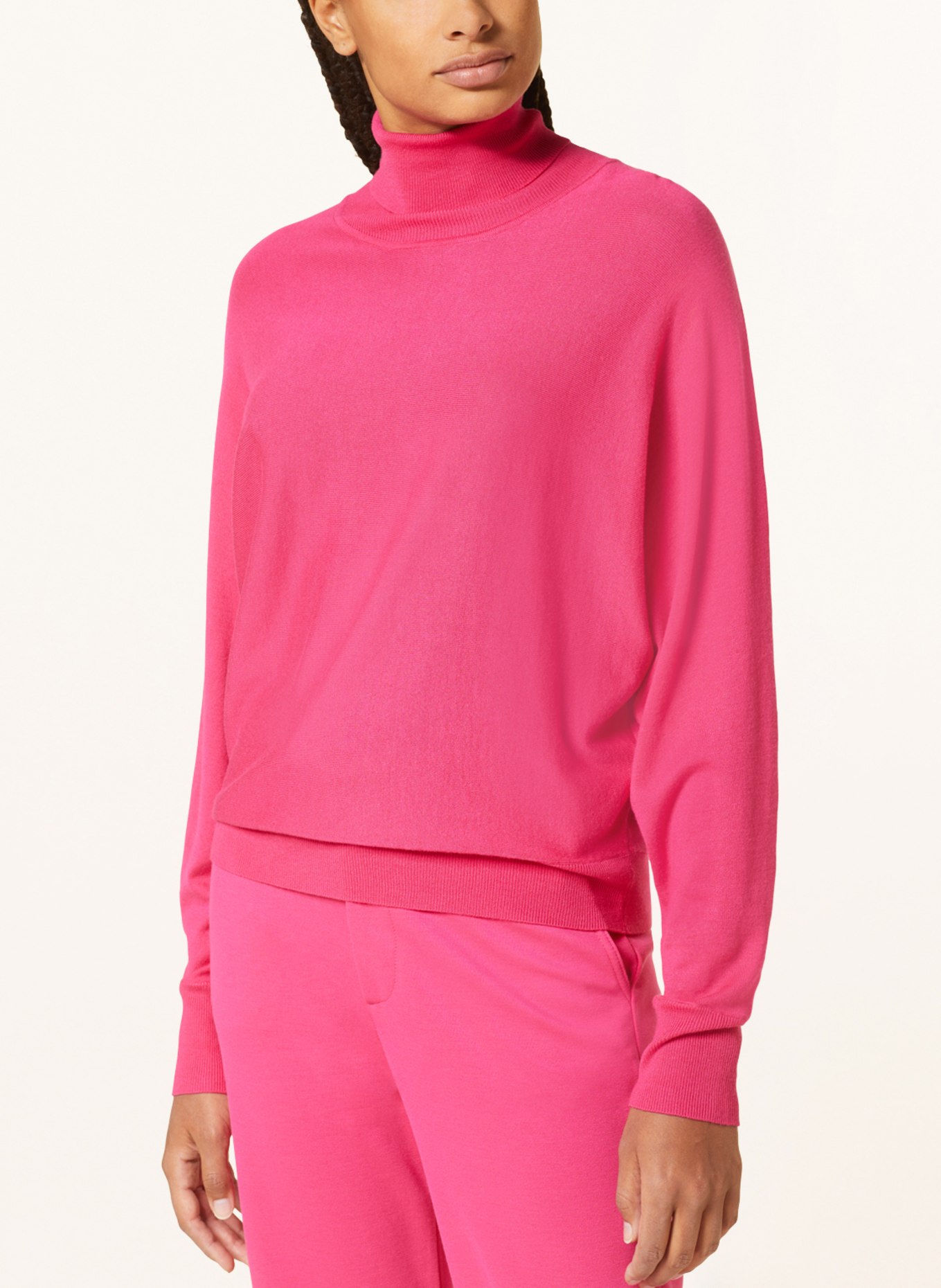 Hot pink turtleneck sweater outlet