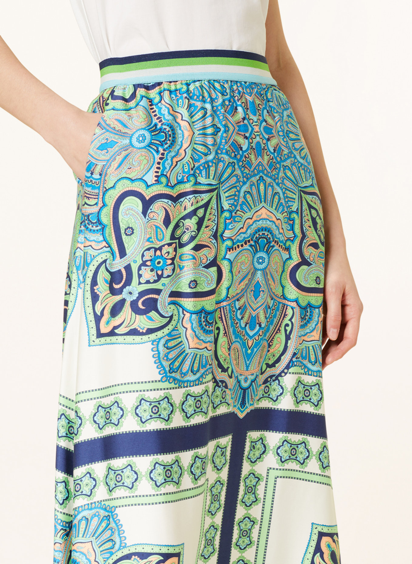 Smith & Soul Satin skirt, Color: DARK BLUE/ NEON GREEN/ LIGHT ORANGE (Image 4)