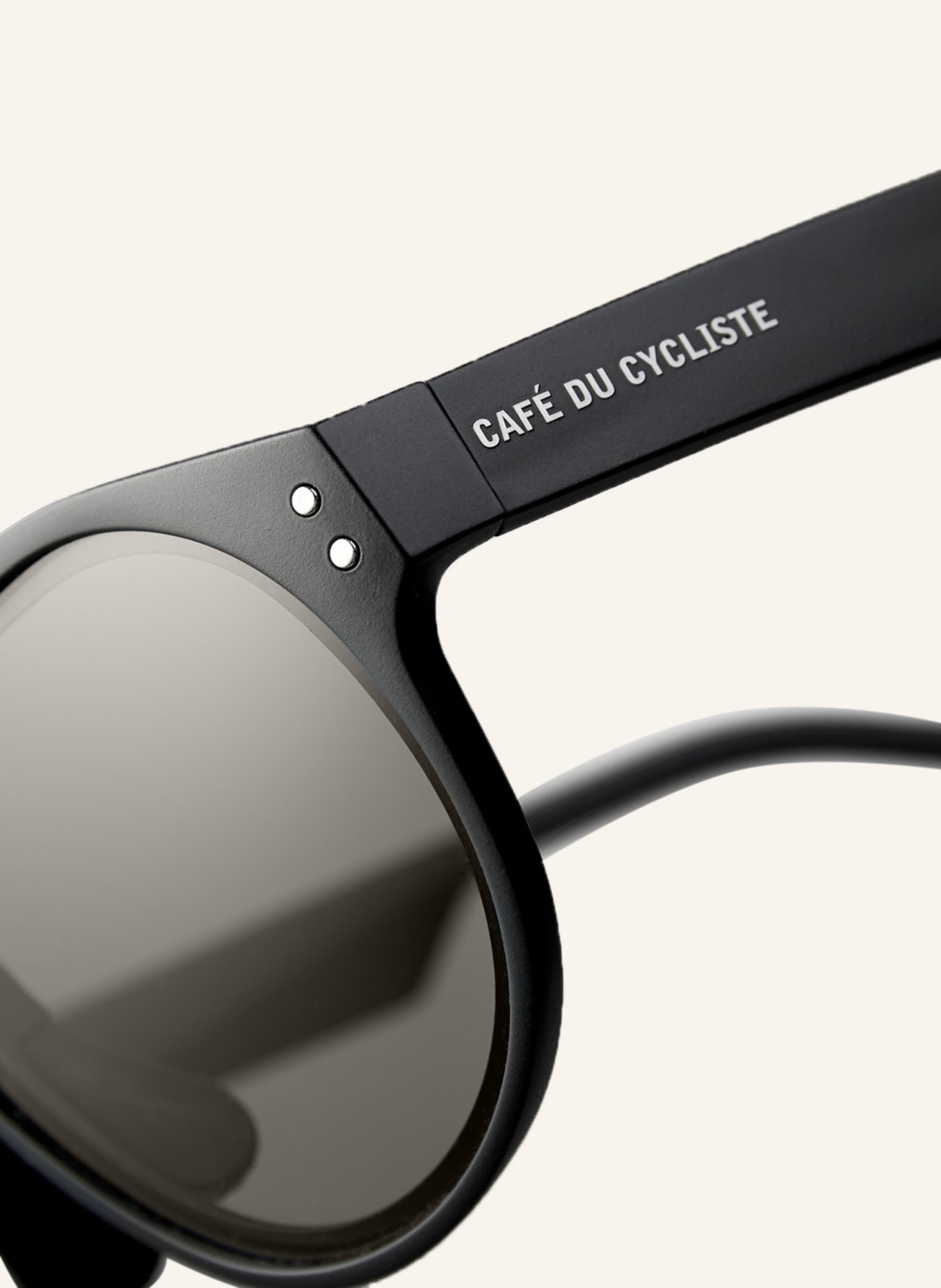 CAF DU CYCLISTE Cycling sunglasses GABIN with self tinting lenses