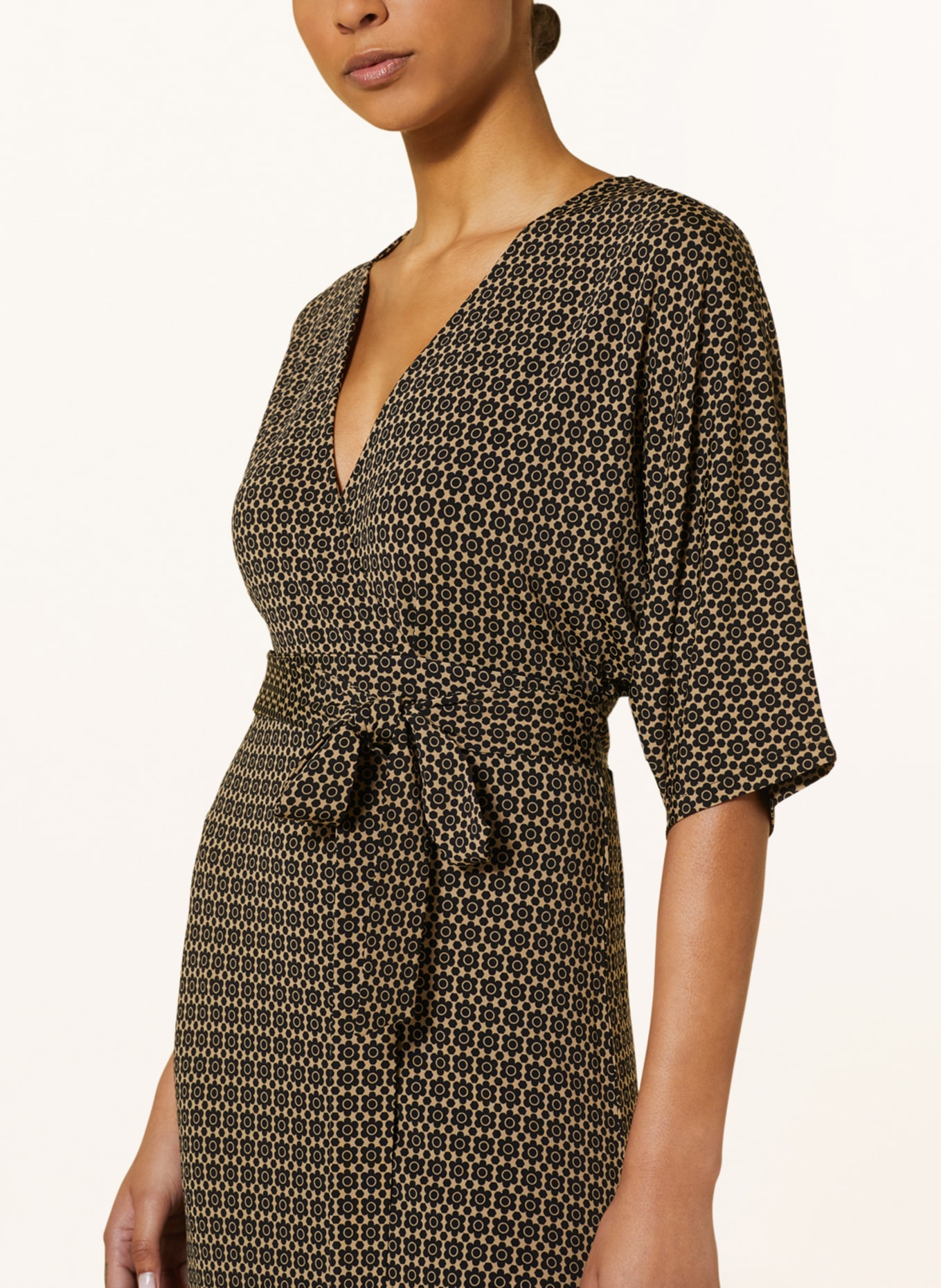 Marc O'Polo Wrap dress made of jersey, Color: BLACK/ BROWN (Image 4)