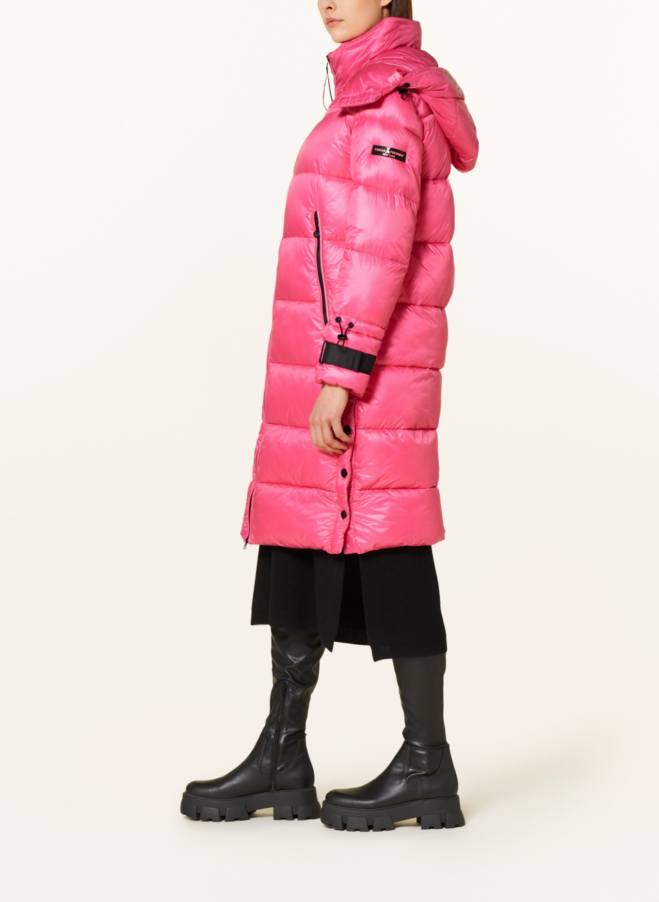 FRIEDA & FREDDIES Płaszcz pikowany DEANA z odpinanym kapturem: MOCNORÓŻOWY