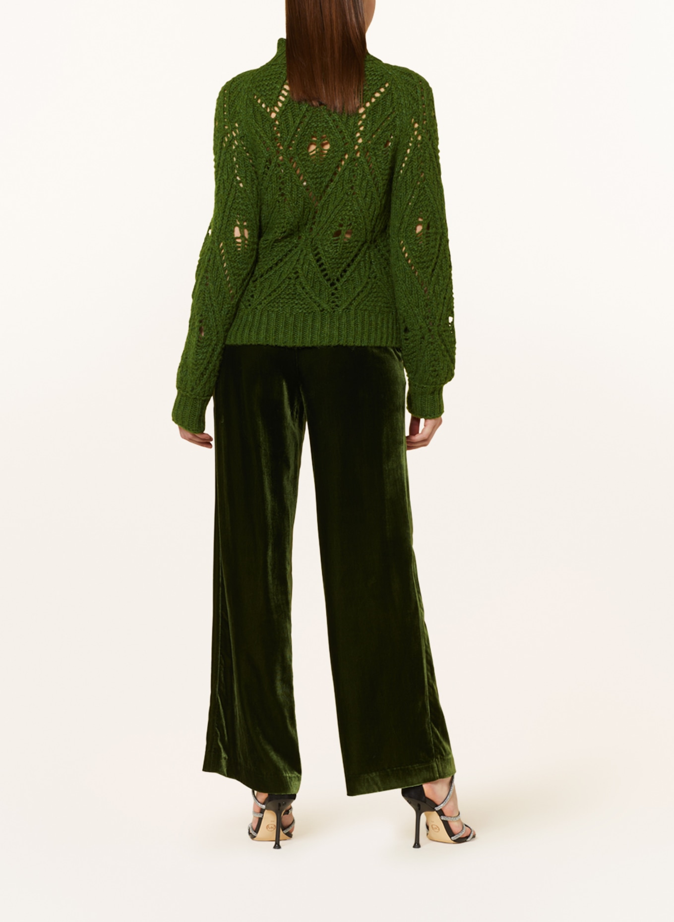 MARC CAIN Marlenehose aus Samt: 573 orient green