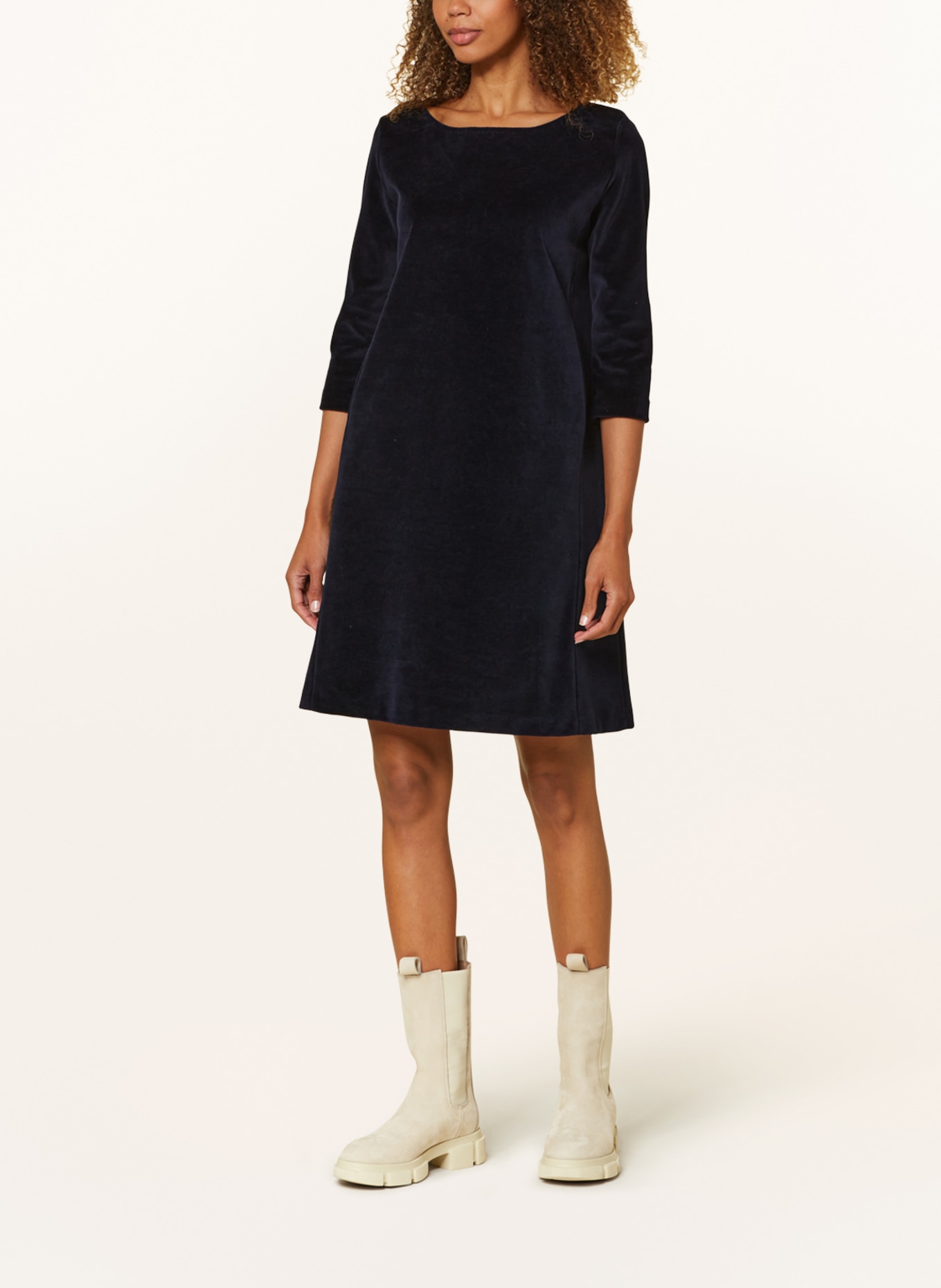 CIRCOLO 1901 Velvet dress with 3 4 sleeves in dark blue