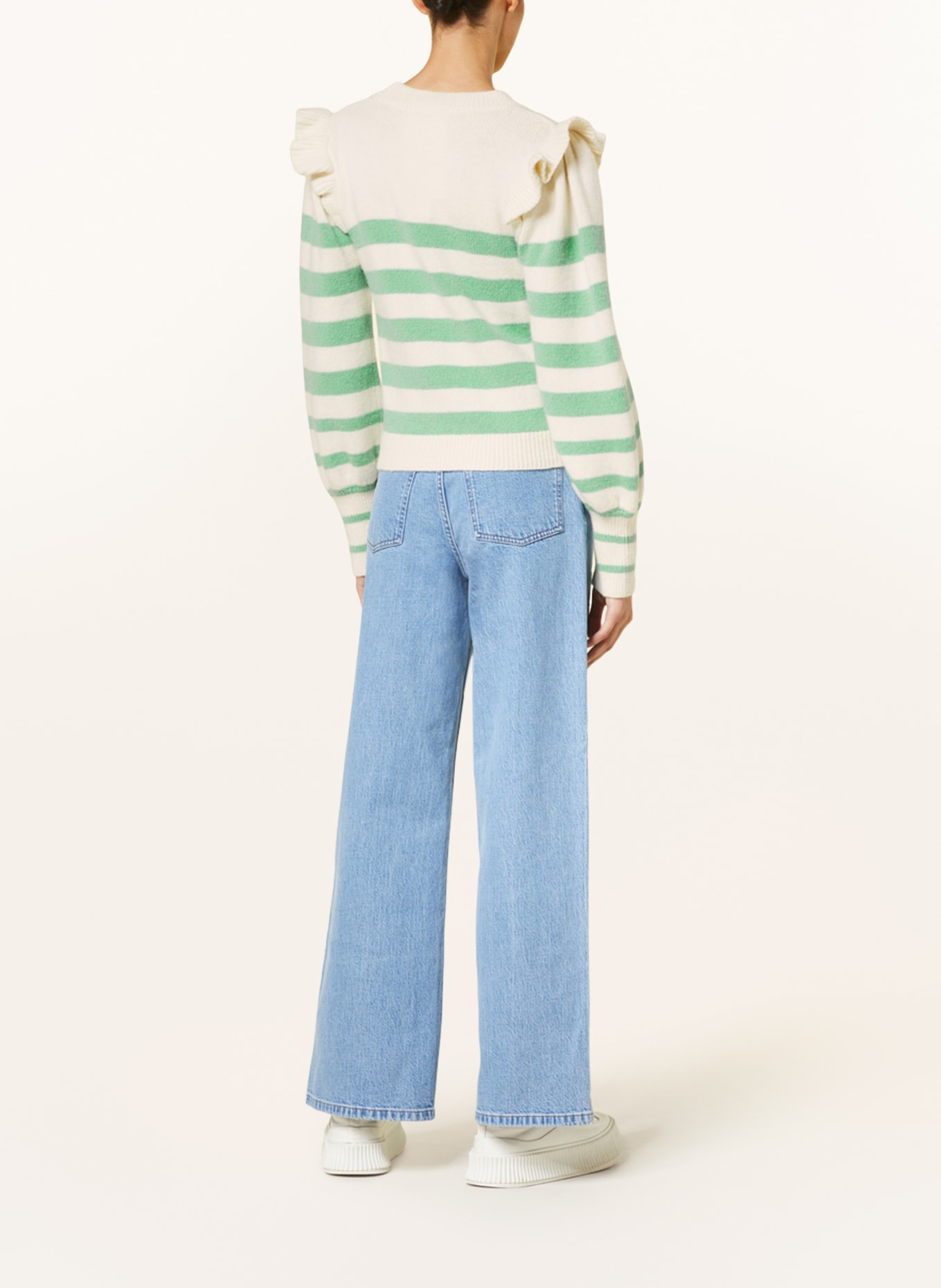 BAUM UND PFERDGARTEN Sweater CAMRYN with frills, Color: ECRU/ LIGHT GREEN (Image 3)