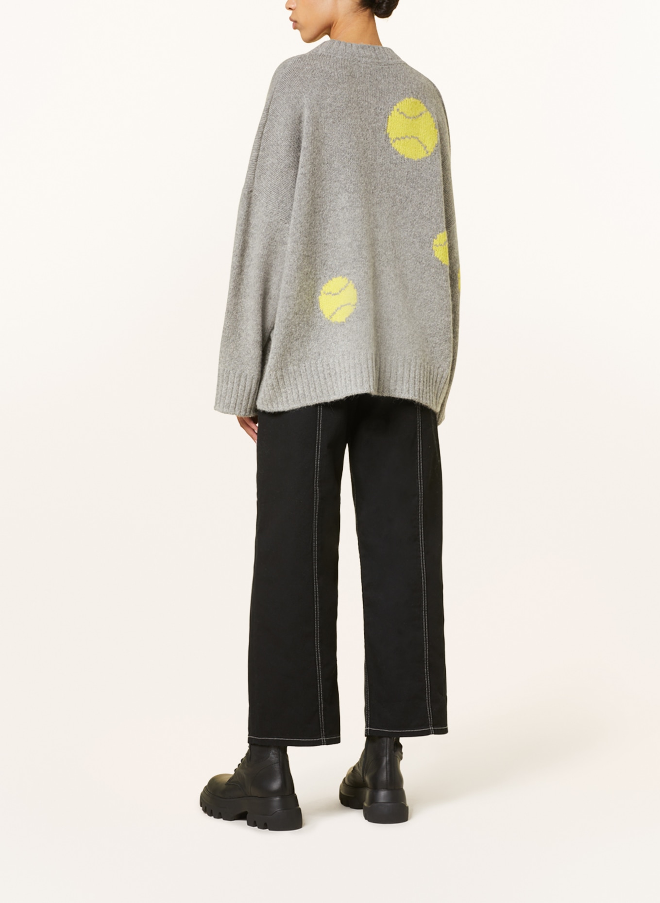 BAUM UND PFERDGARTEN Sweter oversize CRISSA, Kolor: SZARY/ ŻÓŁTY (Obrazek 3)
