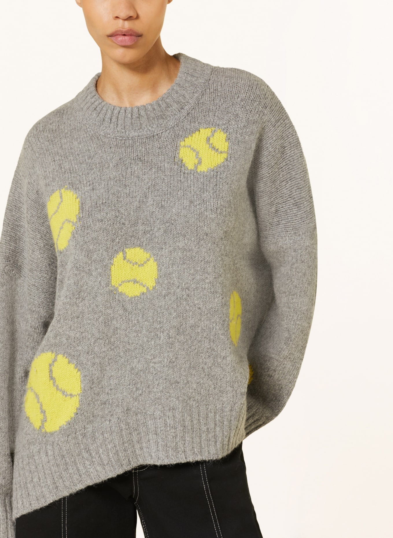 BAUM UND PFERDGARTEN Oversized sweater CRISSA, Color: GRAY/ YELLOW (Image 4)