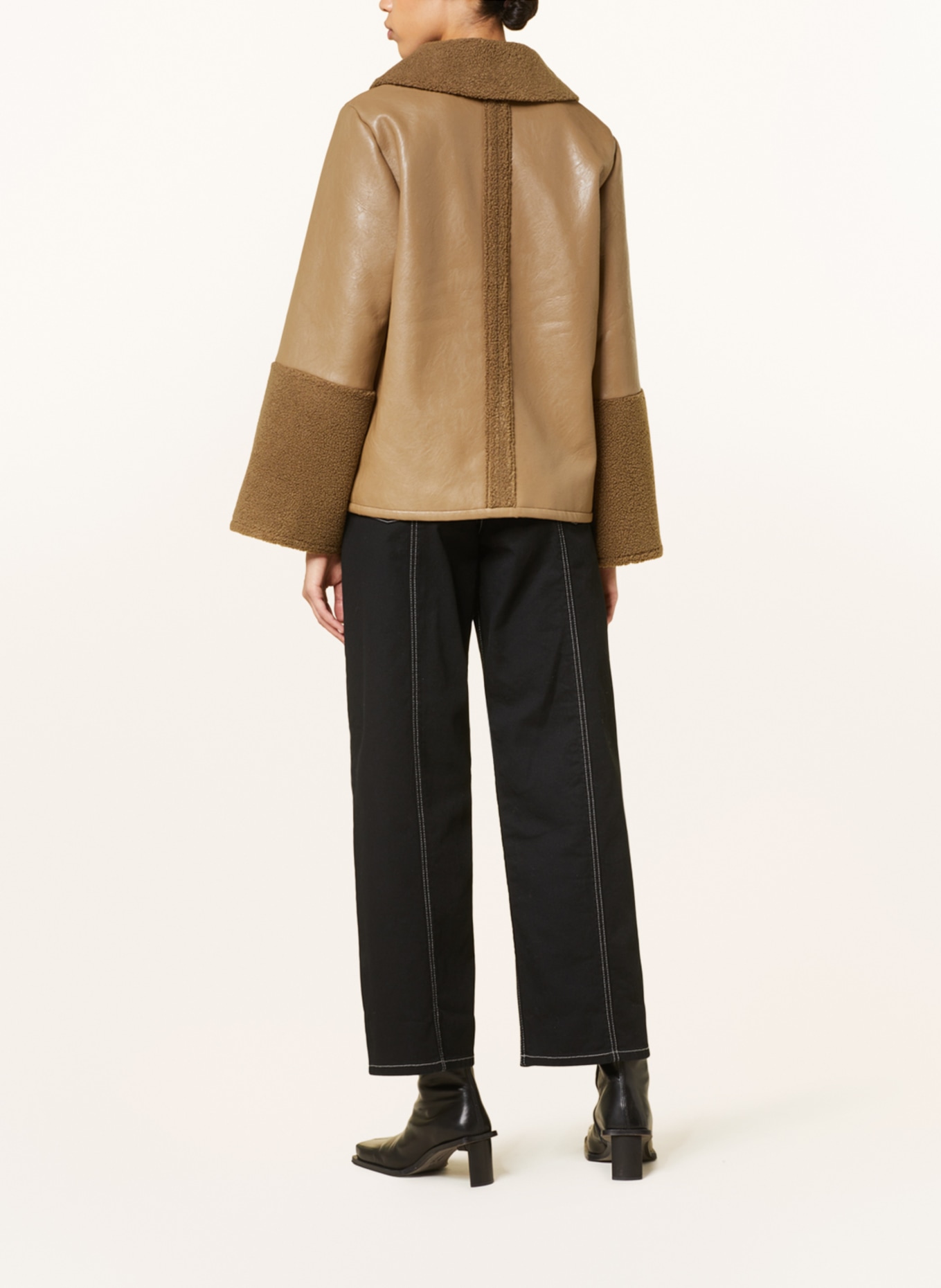 BAUM UND PFERDGARTEN Jacket BRIONA leather look with faux fur, Color: CAMEL (Image 3)