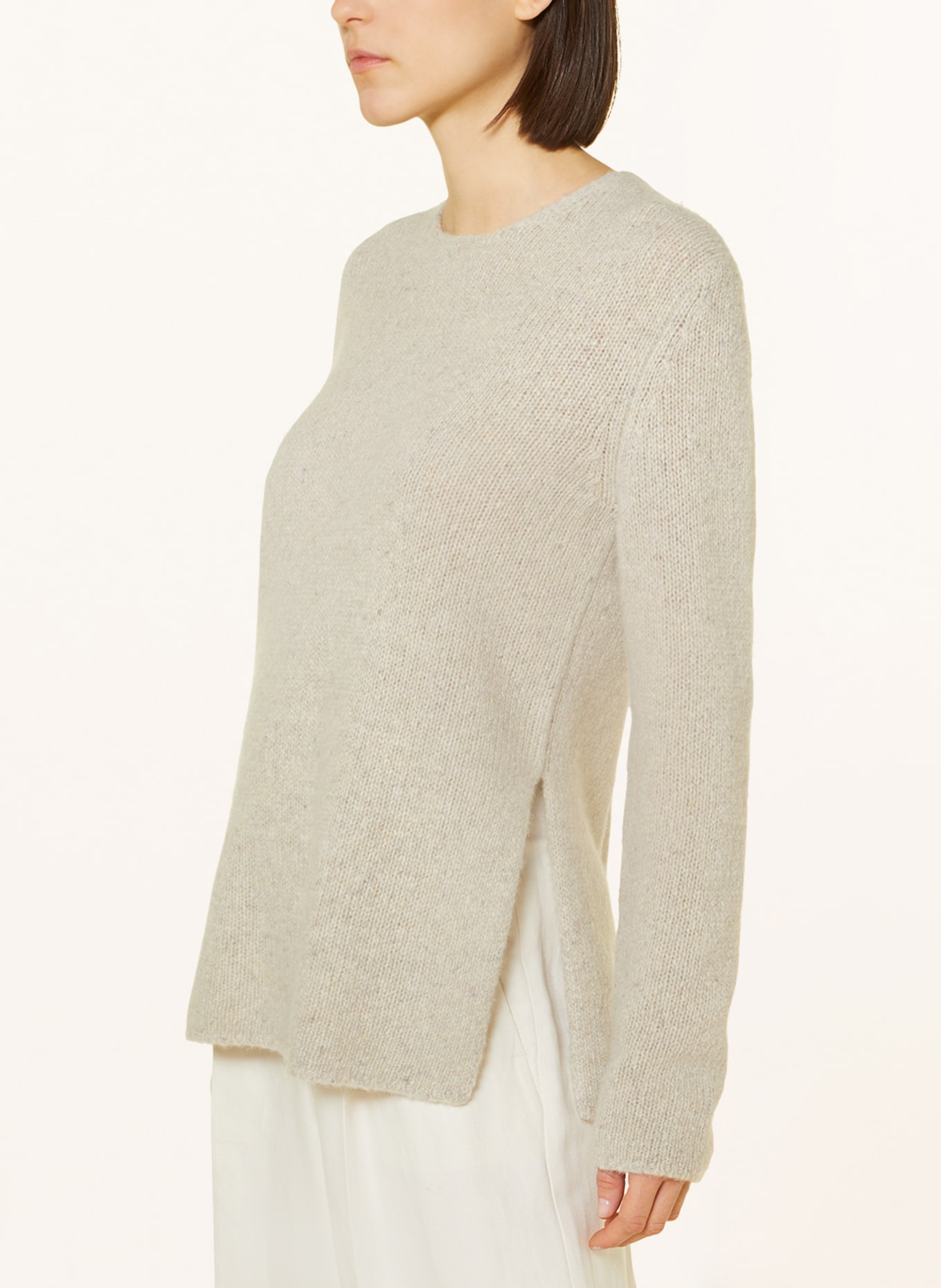 Vince cream clearance sweater