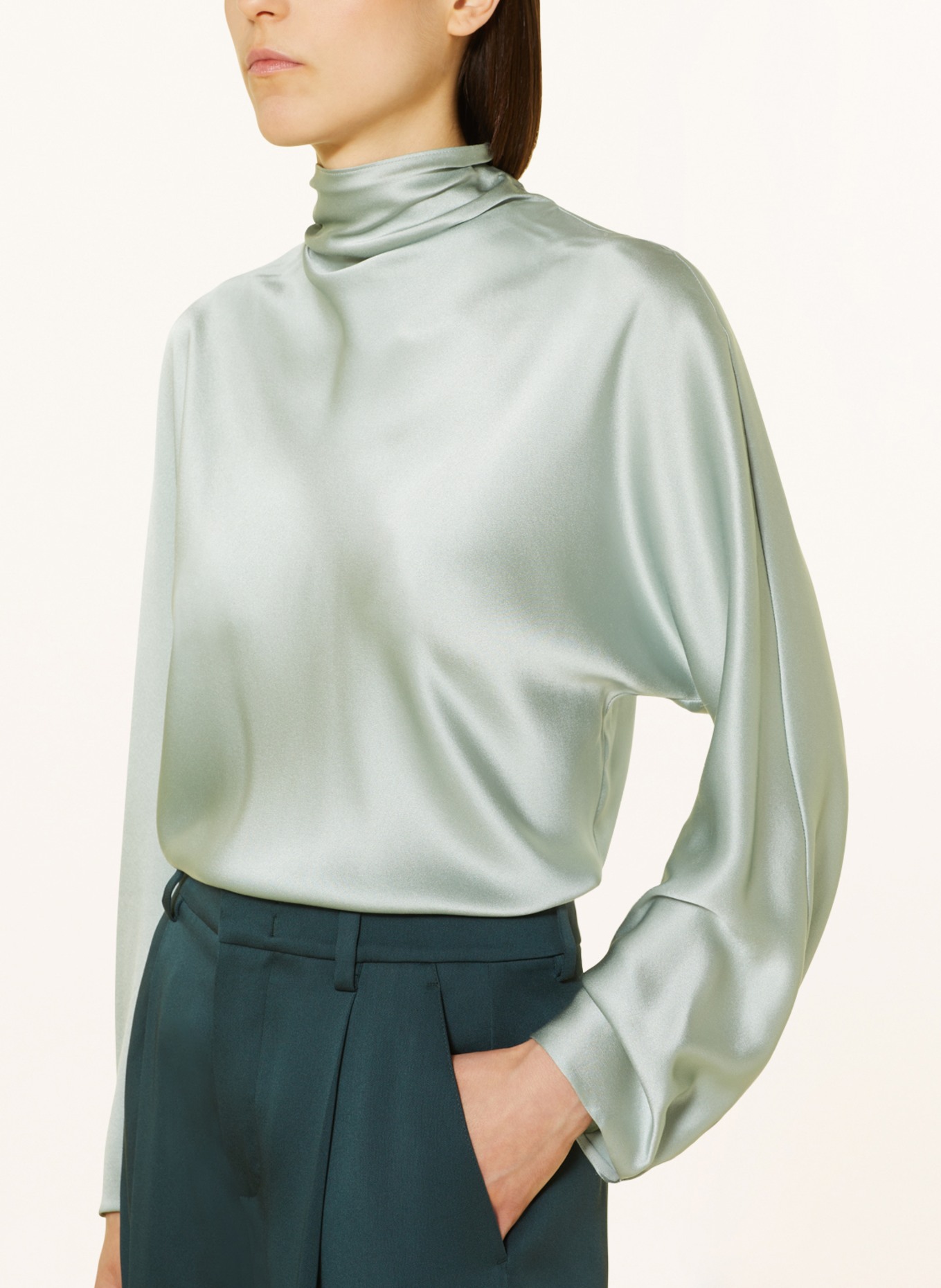 VINCE Shirt blouse in satin, Color: LIGHT GREEN (Image 4)
