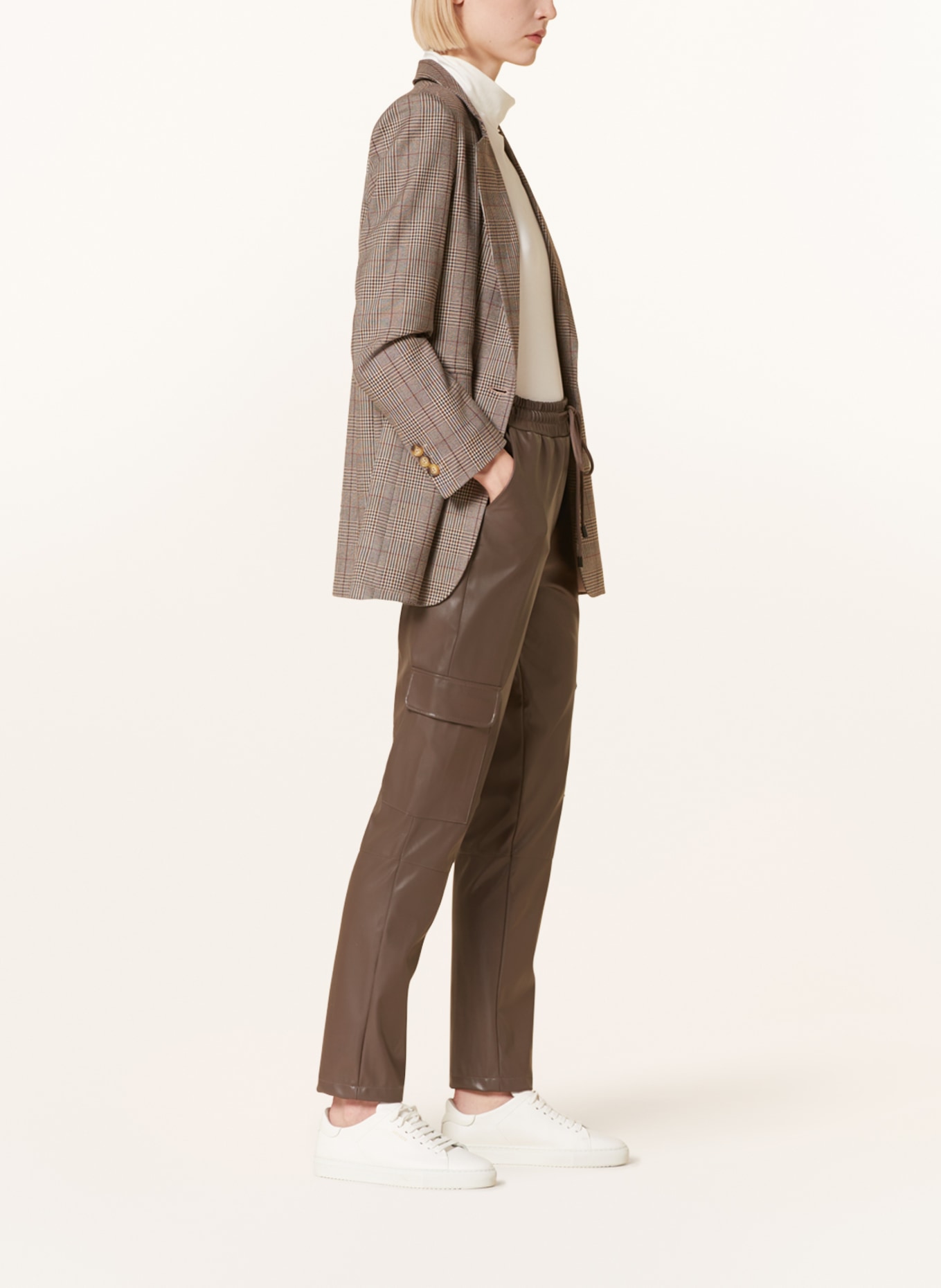 darling harbour Pants in jogger style in leather look, Color: BROWN (Image 4)
