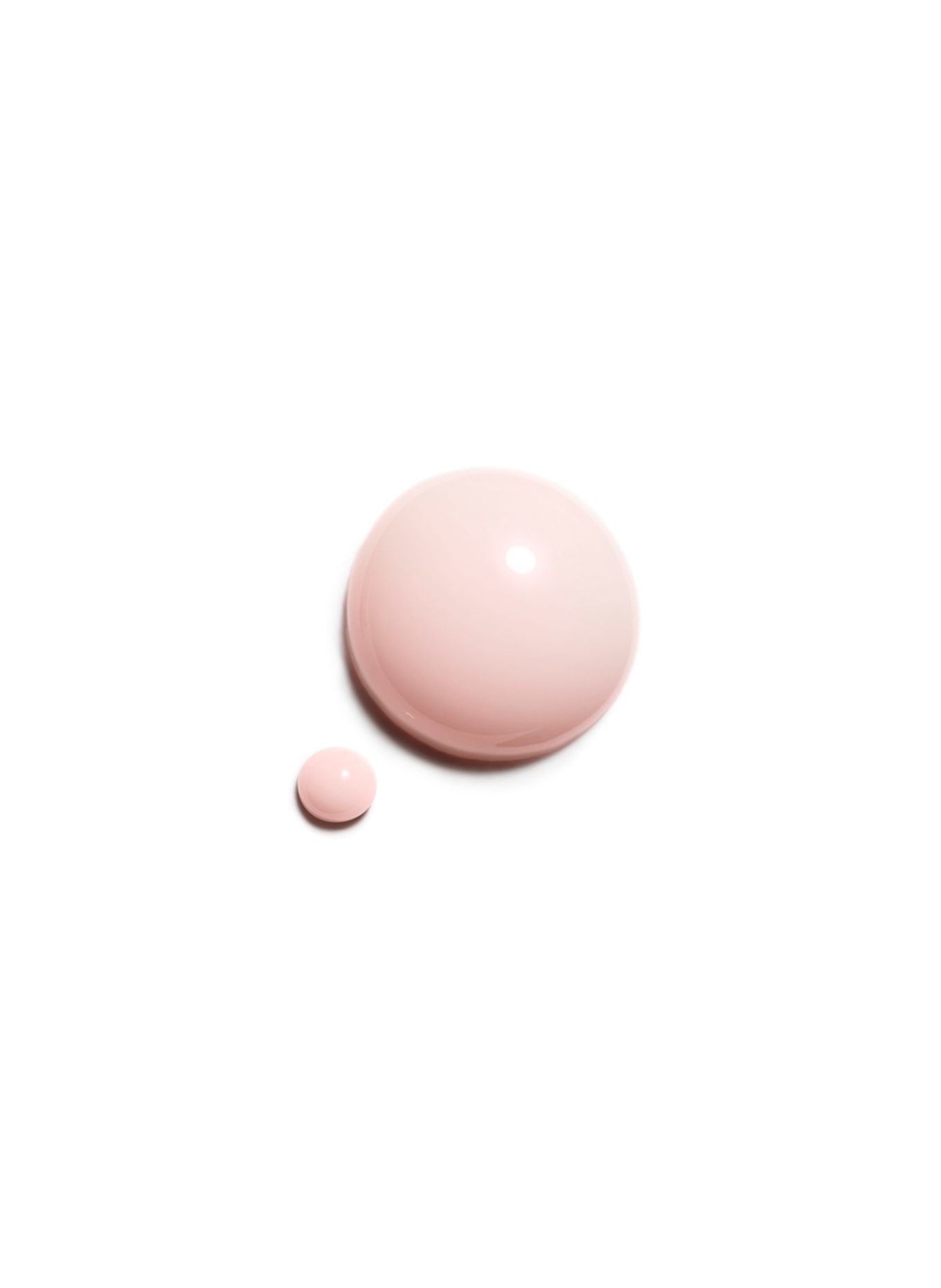 CHANEL LE VERNIS: 111 BALLERINA