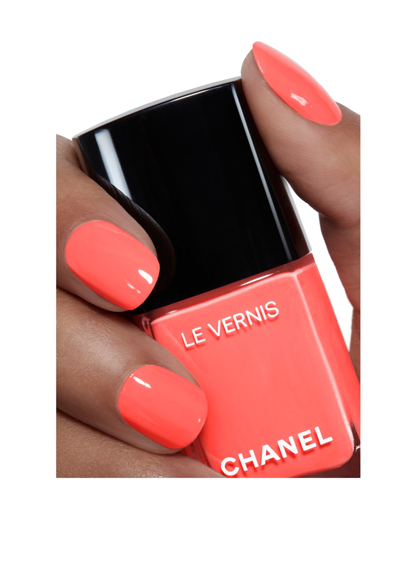 CHANEL LE VERNIS: 121 PREMIÈRE DAME