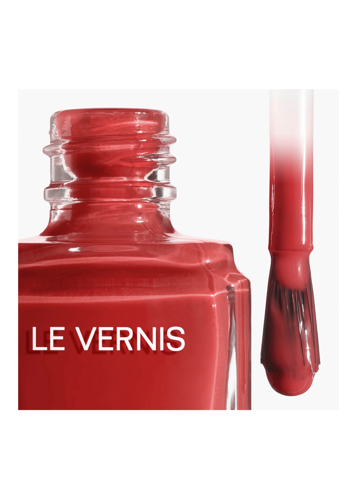 CHANEL LE VERNIS: 123 FABULISTE