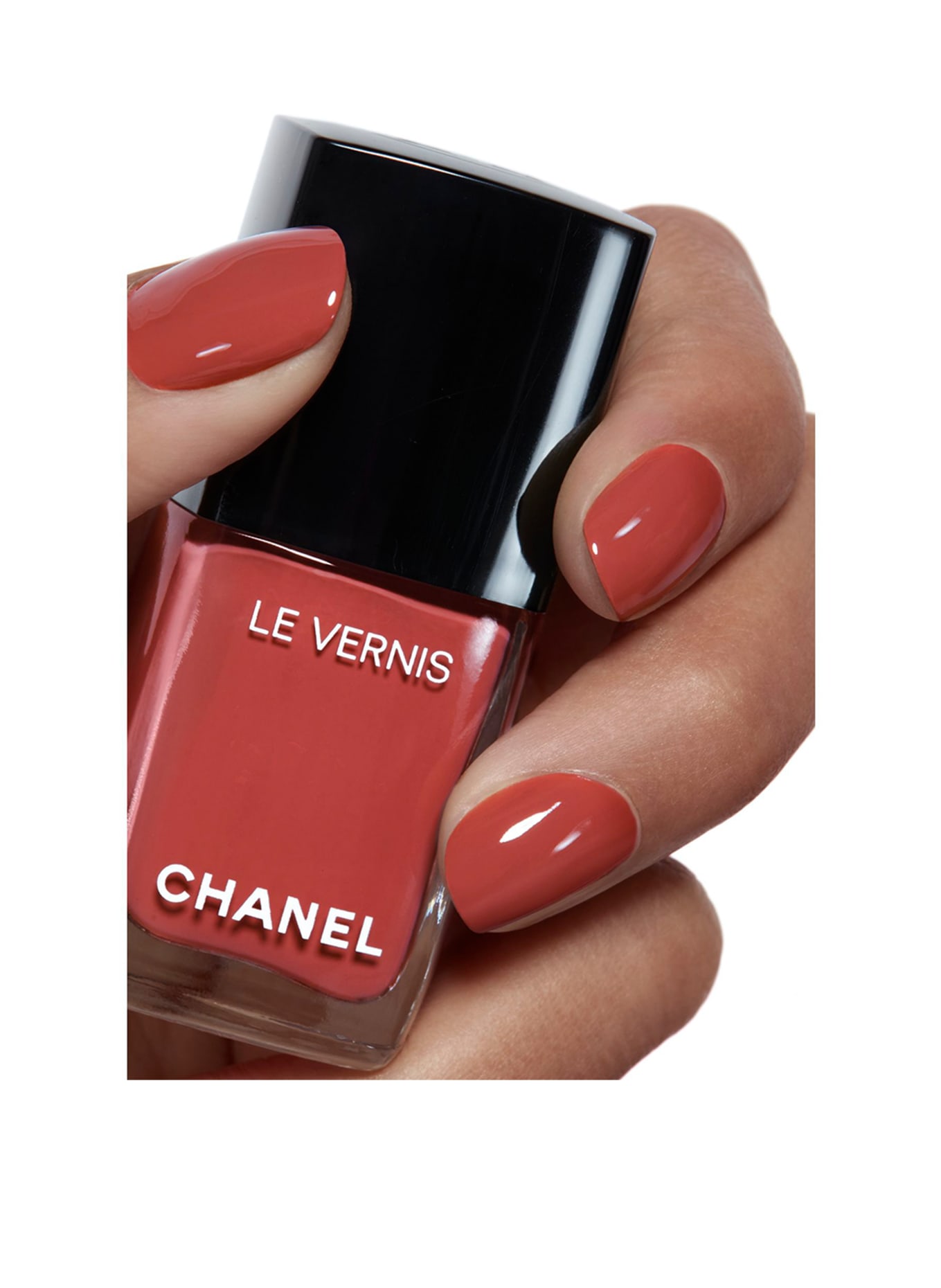 CHANEL LE VERNIS: 123 FABULISTE