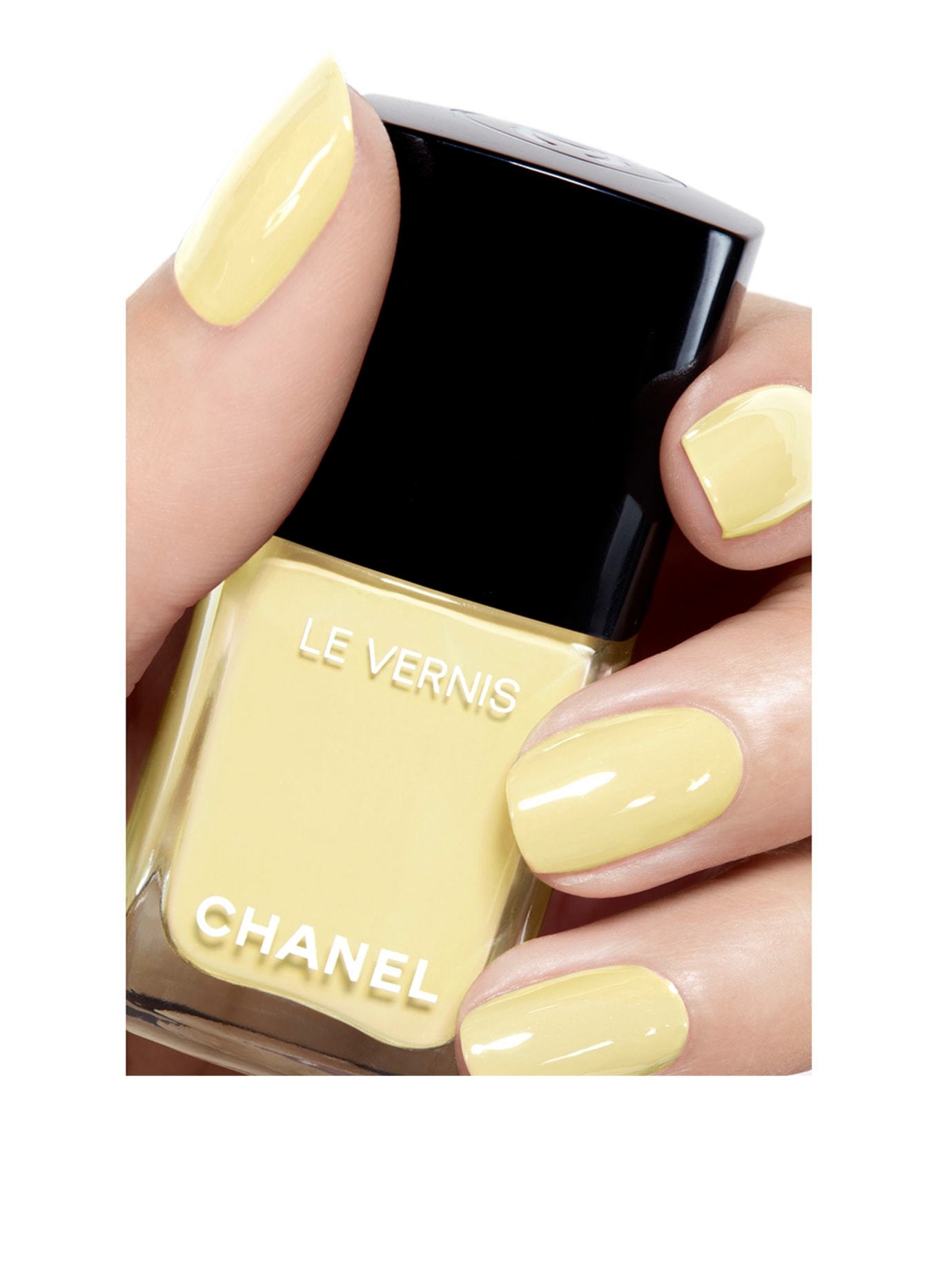 CHANEL LE VERNIS: 129 OVNI