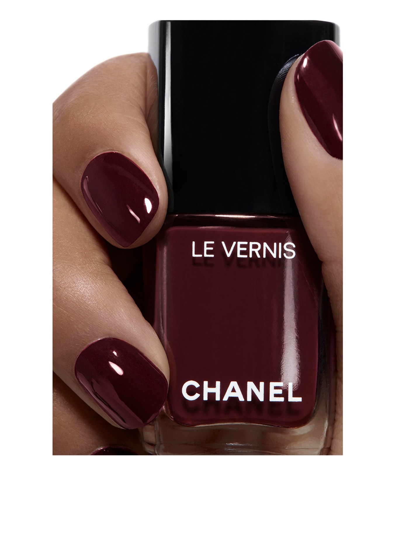 CHANEL LE VERNIS: 155 ROUGE NOIR