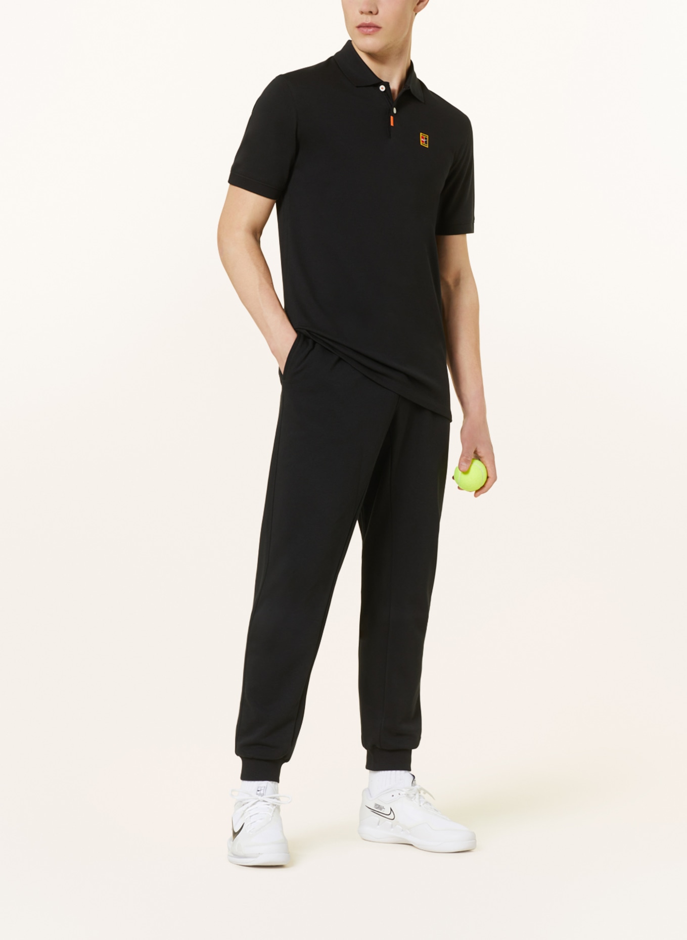 Nike Sweatpants NIKECOURT, Color: BLACK (Image 2)