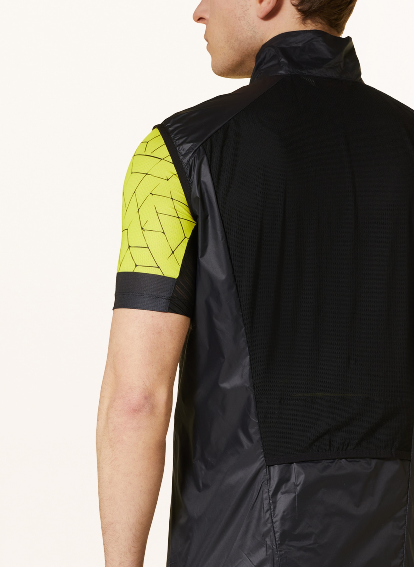 VAUDE Cycling vest MATERA AIR with mesh, Color: BLACK (Image 4)