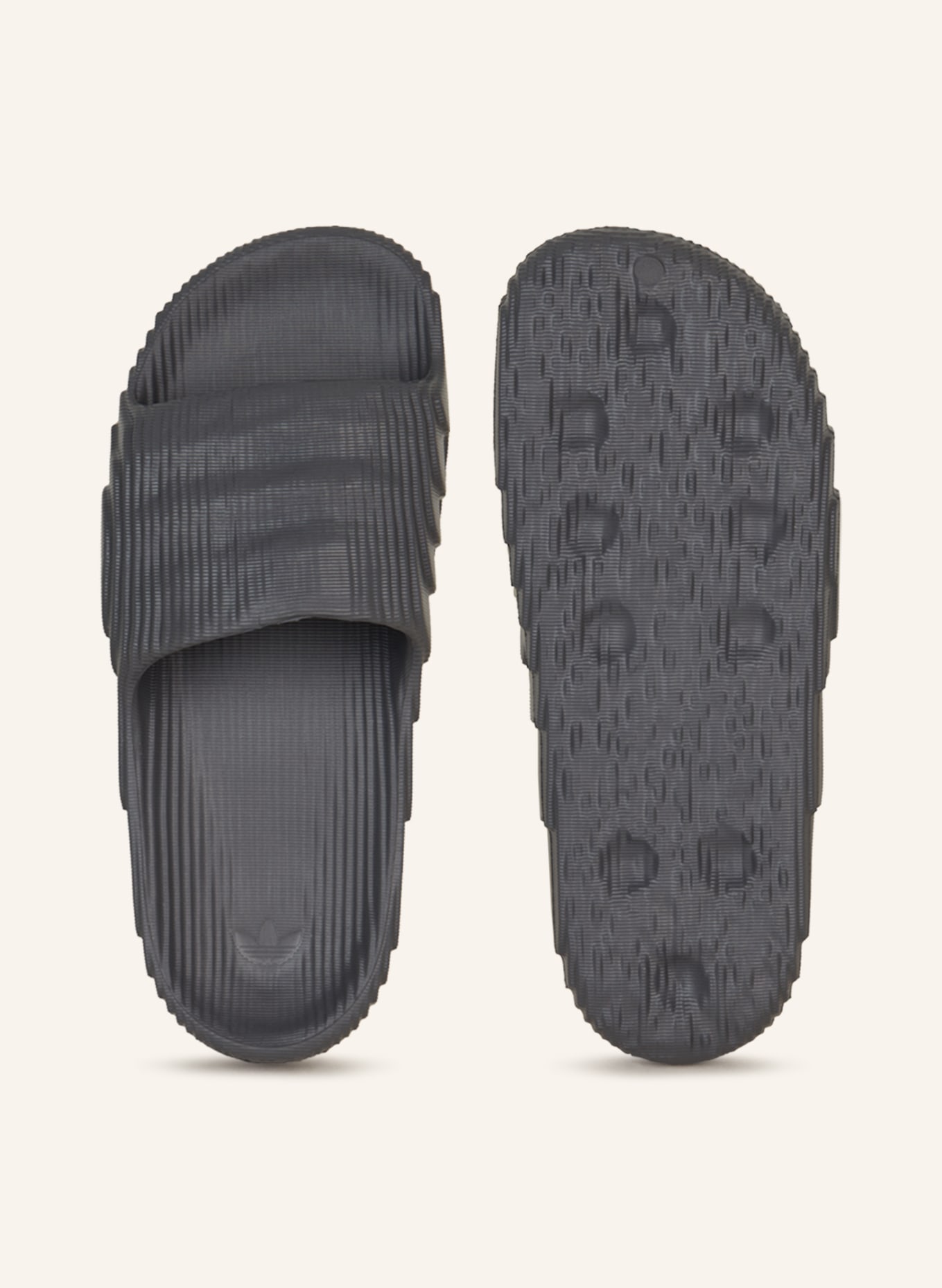 adidas Originals Pantofle ADILETTE 22, Barva: TMAVĚ ŠEDÁ (Obrázek 5)