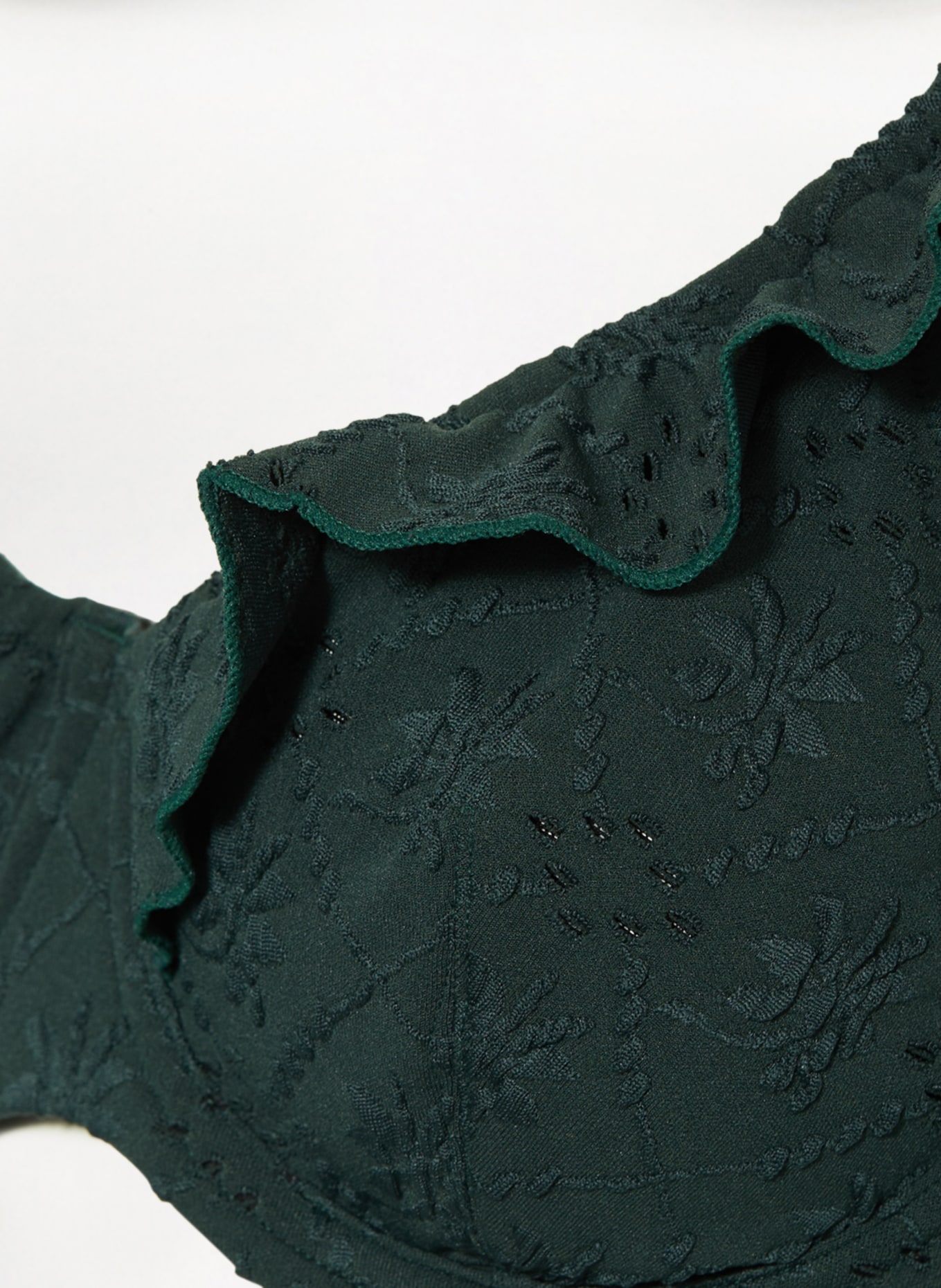 BEACHLIFE Underwired bikini top GREEN EMBROIDERY, Color: DARK GREEN (Image 4)