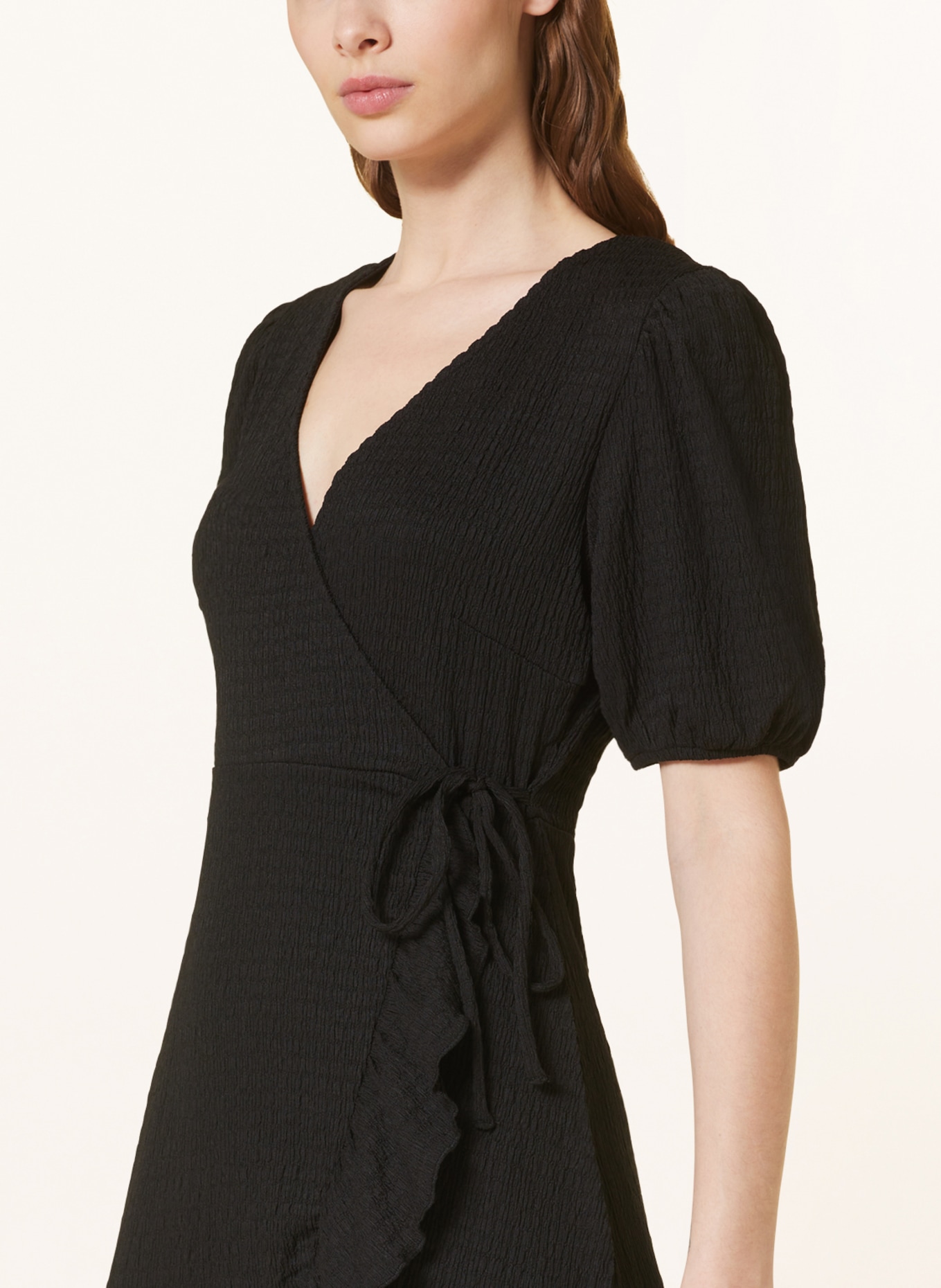 gina tricot Dress ROZA in wrap look, Color: BLACK (Image 4)