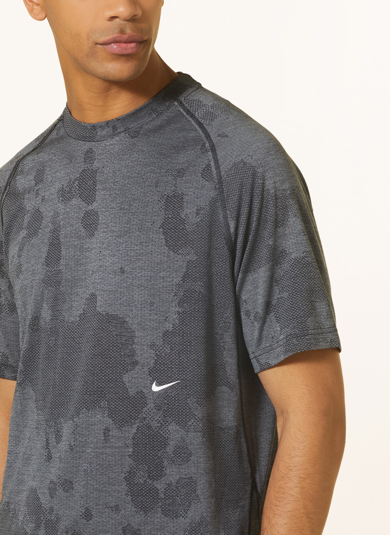 Nike T-shirt DRI-FIT ADV A.P.S, Color: GRAY/ DARK GRAY (Image 4)