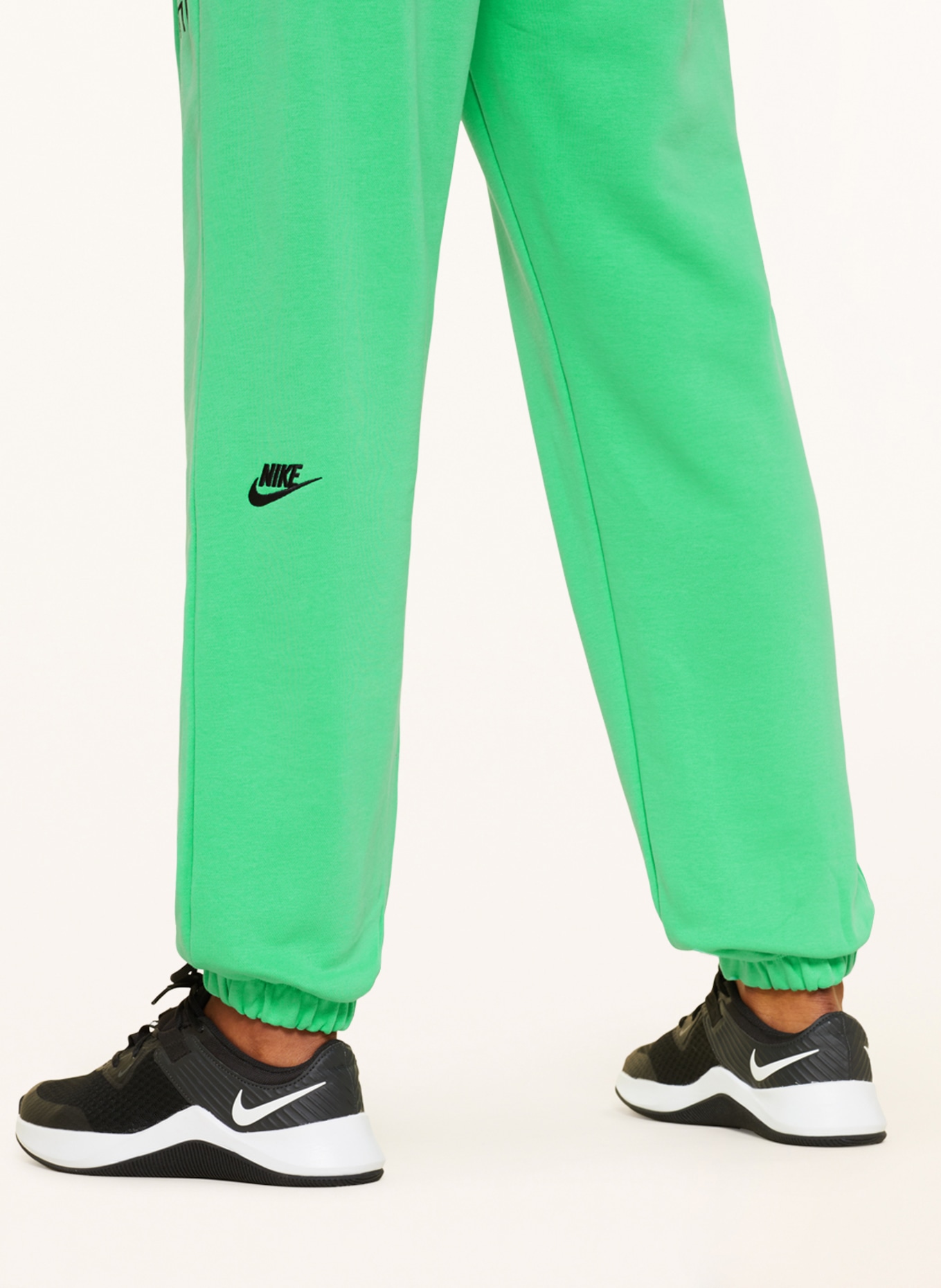 Nike Spodnie dresowe, Kolor: JASKRAWY ZIELONY (Obrazek 6)