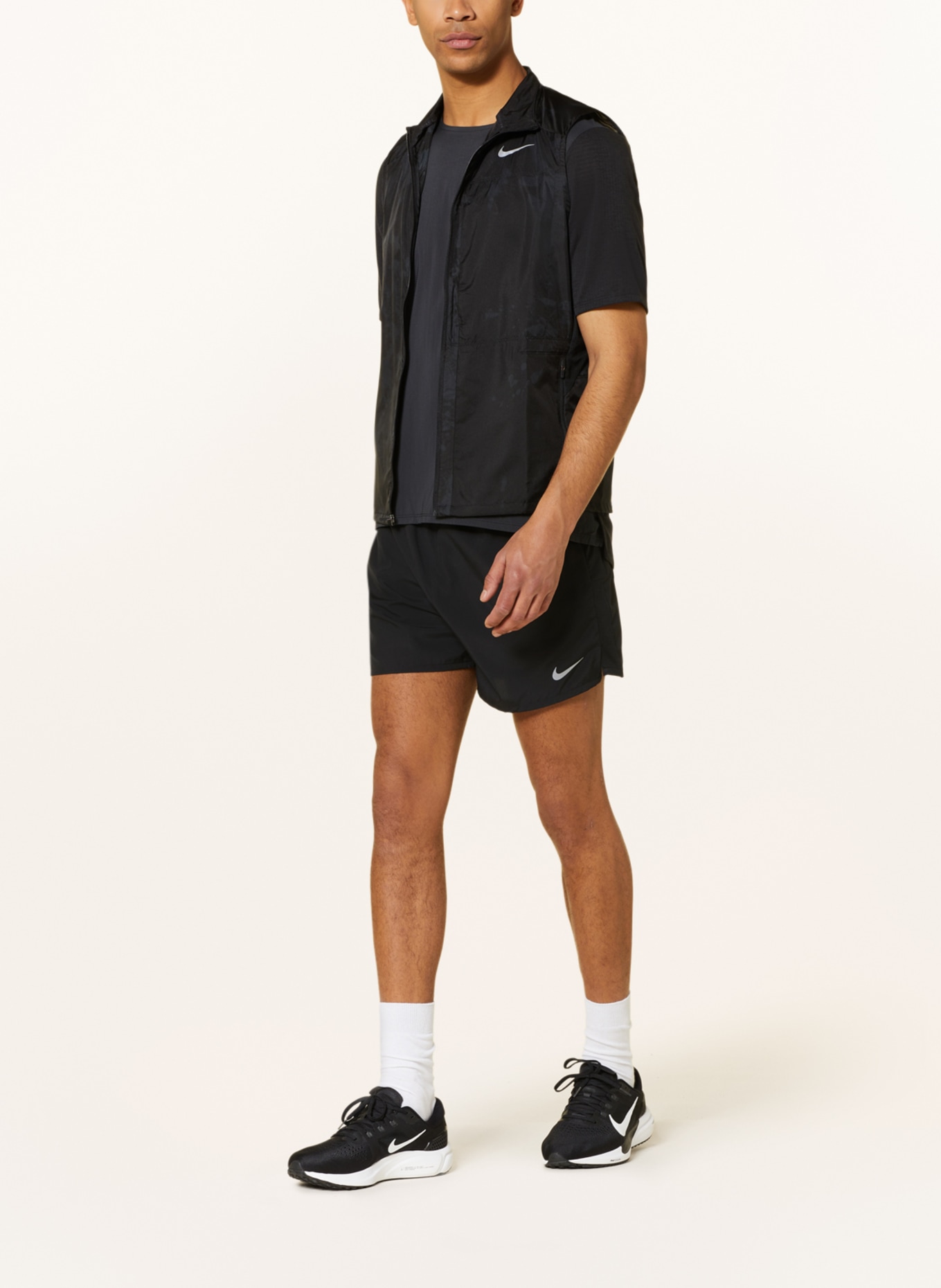 Nike Running vest REPEL RUN DIVISION, Color: BLACK (Image 2)