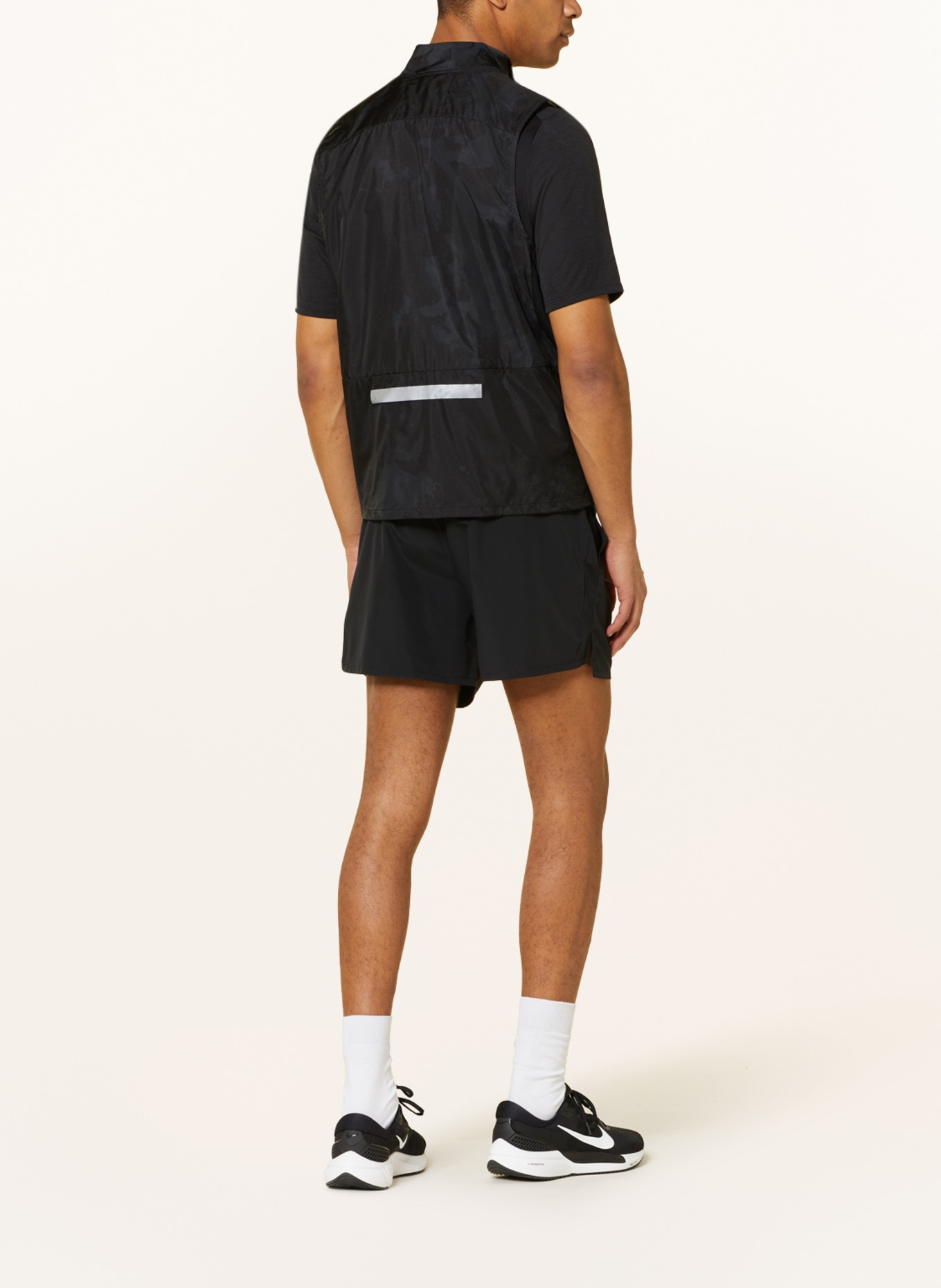 Nike Running vest REPEL RUN DIVISION, Color: BLACK (Image 3)