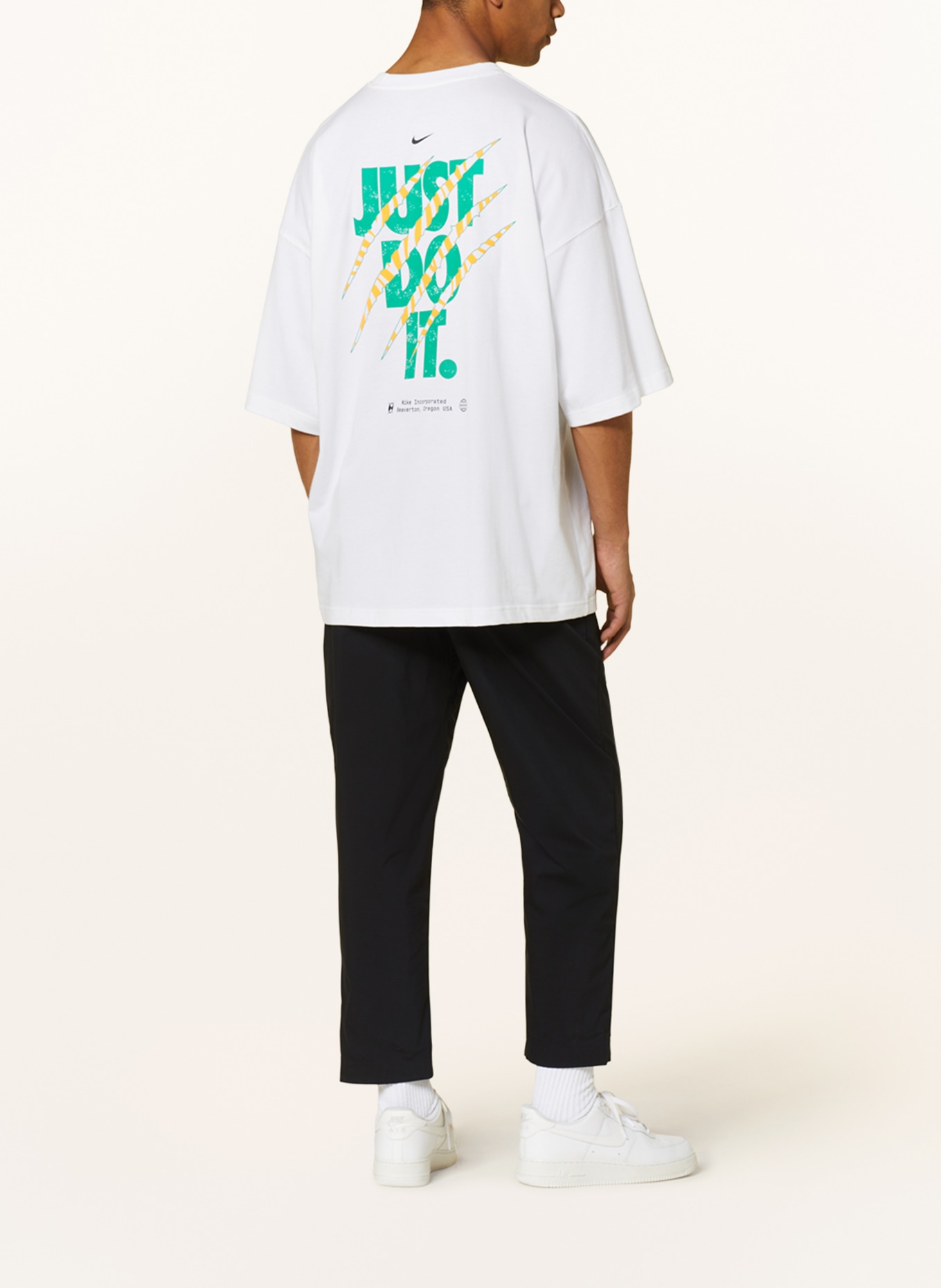 Nike T-shirt, Kolor: BIAŁY/ ZIELONY/ POMARAŃCZOWY (Obrazek 2)