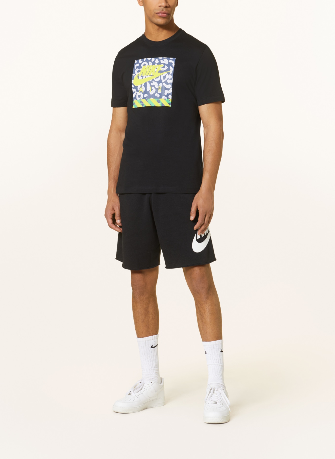 Nike T-shirt SPORTSWEAR, Color: BLACK/ YELLOW/ GREEN (Image 2)