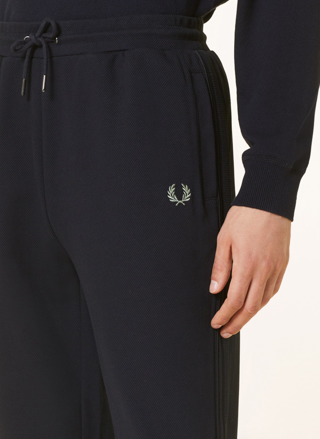 FRED PERRY Pants in jogger style, Color: DARK BLUE (Image 5)
