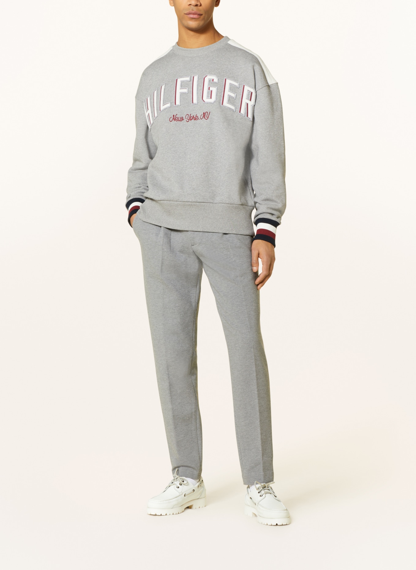 TOMMY HILFIGER Sweatshirt with tuxedo stripes, Color: GRAY/ WHITE/ RED (Image 2)
