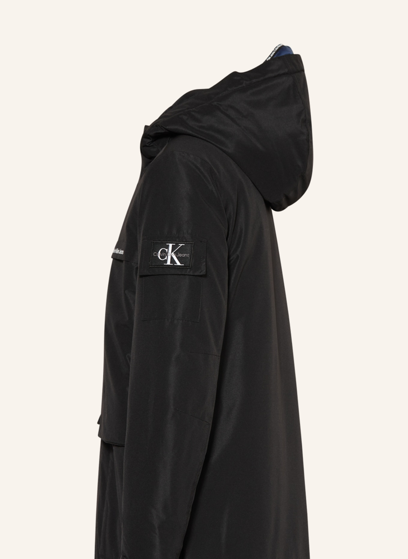 Calvin Klein Bunda s odnímatelnou kapucí, Barva: ČERNÁ (Obrázek 4)