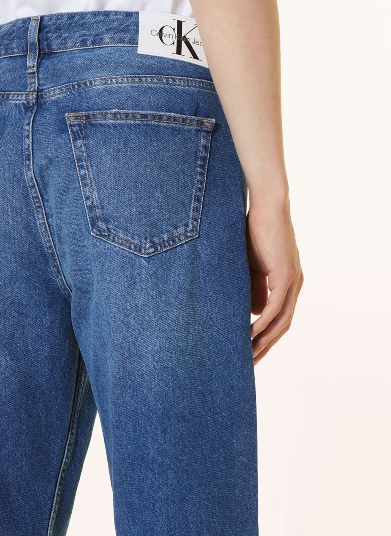 Calvin Klein Jeans Jeansy regular taper fit, Kolor: 1A4 DENIM MEDIUM (Obrazek 6)