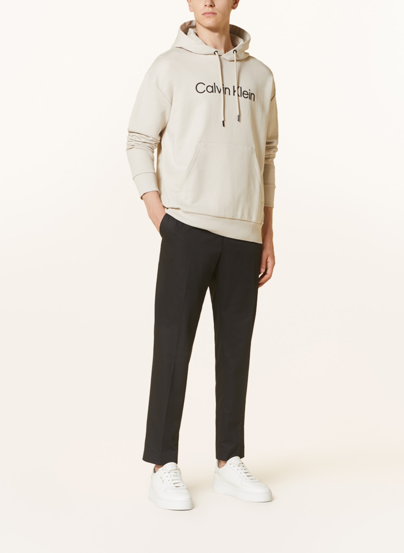 Calvin Klein Mikina s kapucí, Barva: KRÉMOVÁ (Obrázek 2)