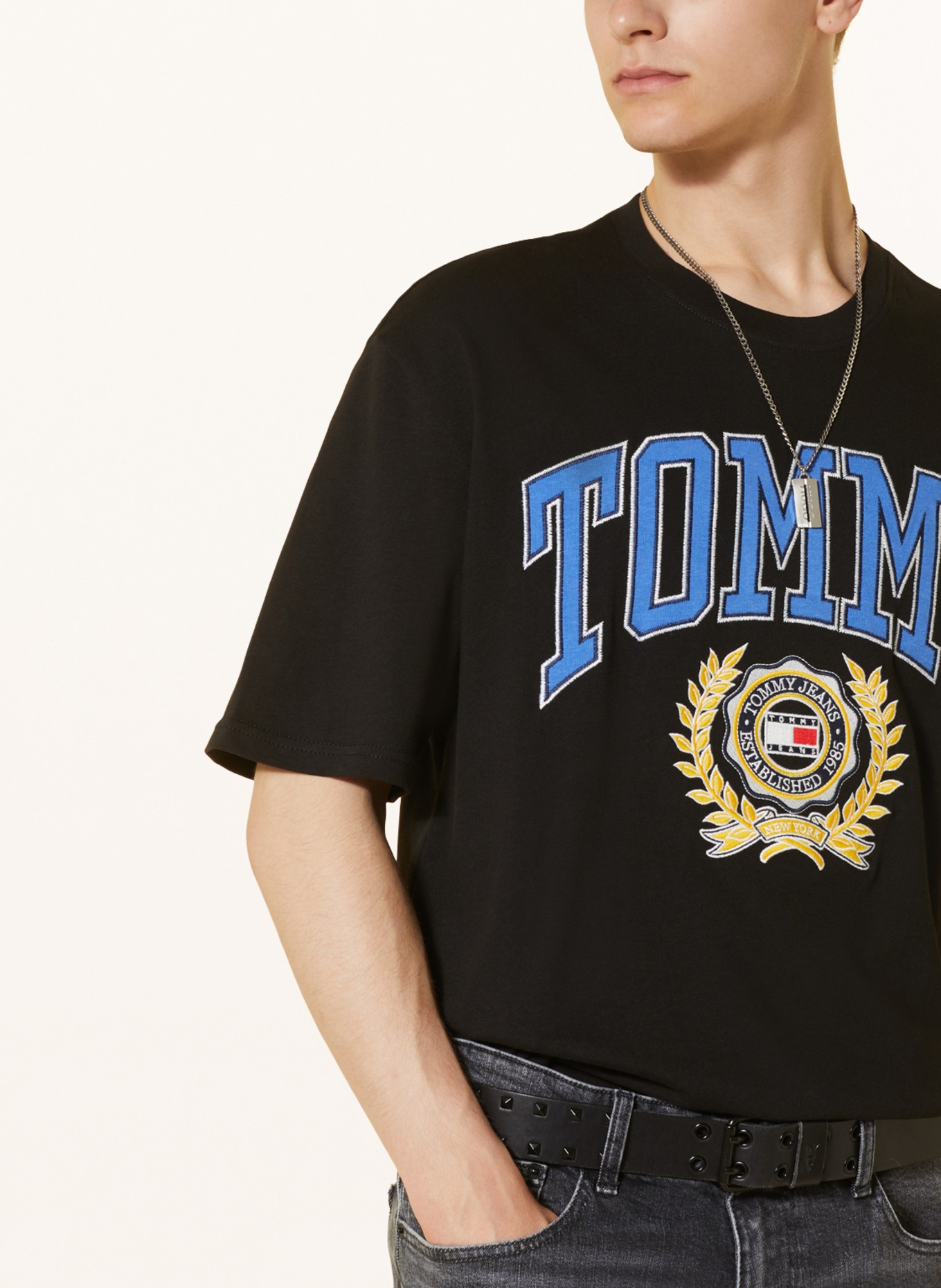 Tommy jeans oversized t shirt hotsell