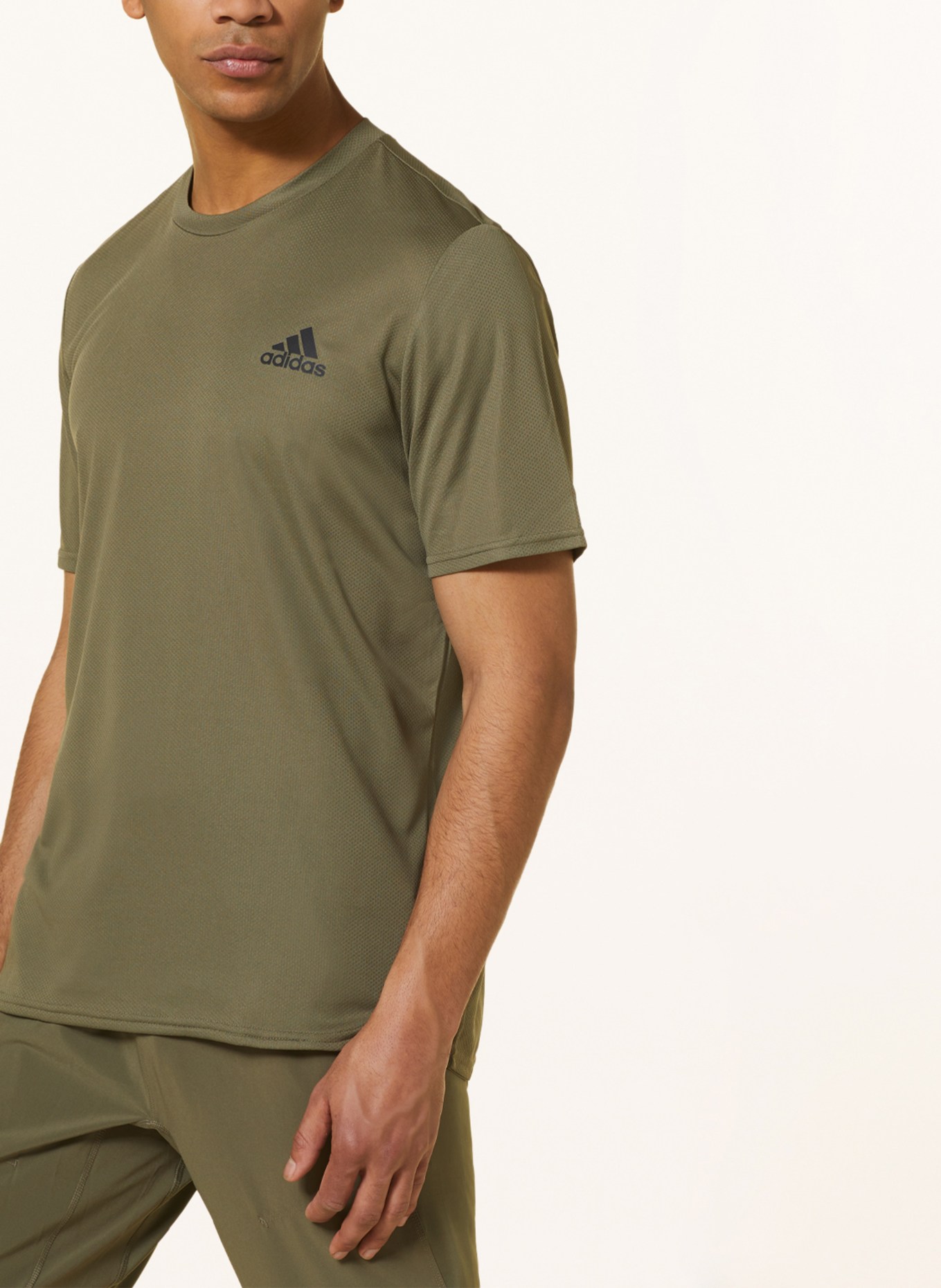 adidas T-Shirt D4 aus Mesh, Farbe: OLIV/ SCHWARZ (Bild 4)
