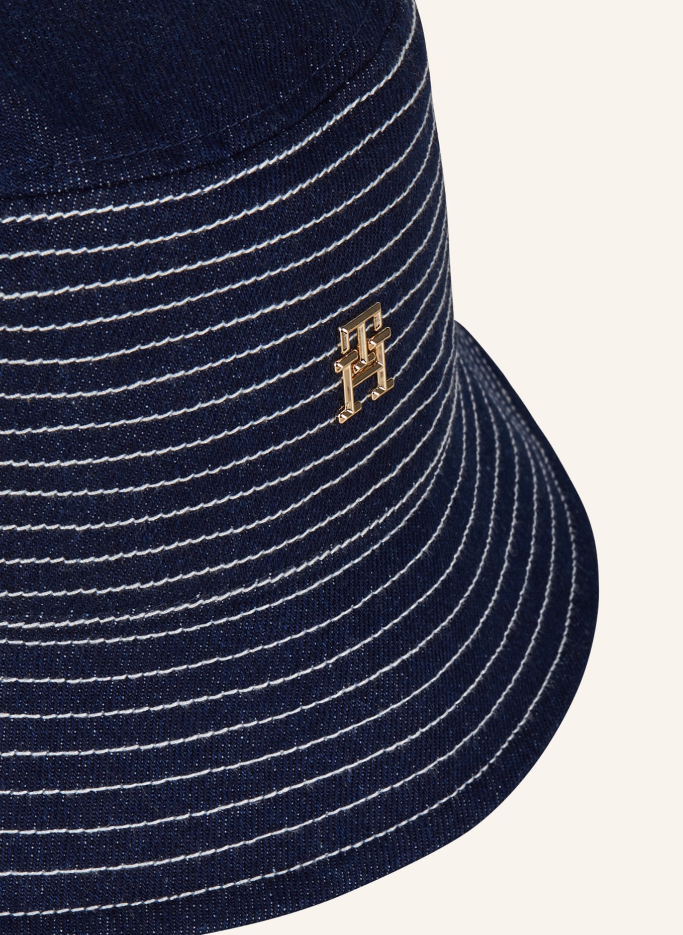 TOMMY HILFIGER Klobouk Bucket Hat, Barva: TMAVĚ MODRÁ/ BÍLÁ (Obrázek 3)