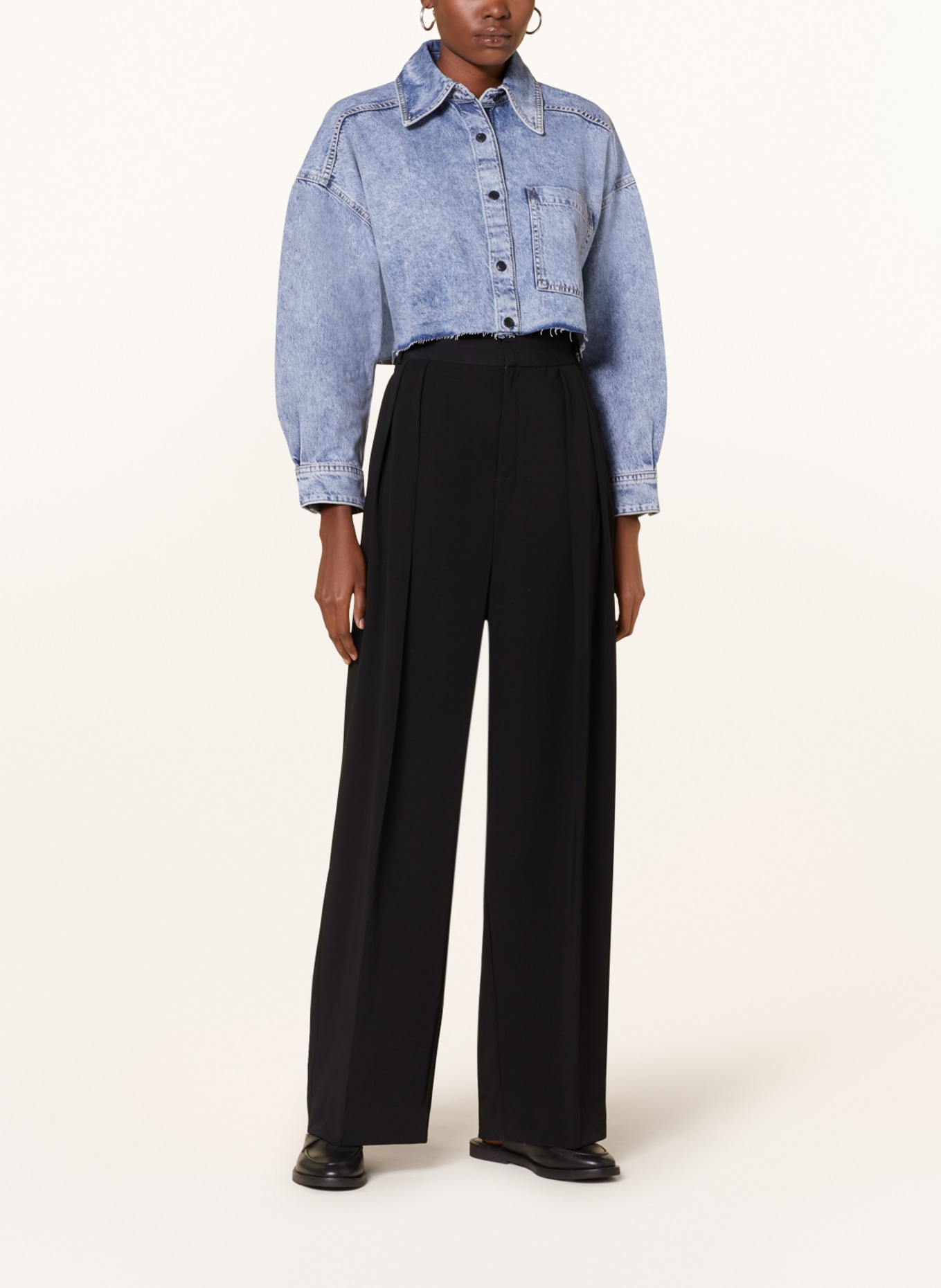 DRYKORN Krótka bluzka jeansowa DANU, Kolor: 3610 BLAU (Obrazek 2)